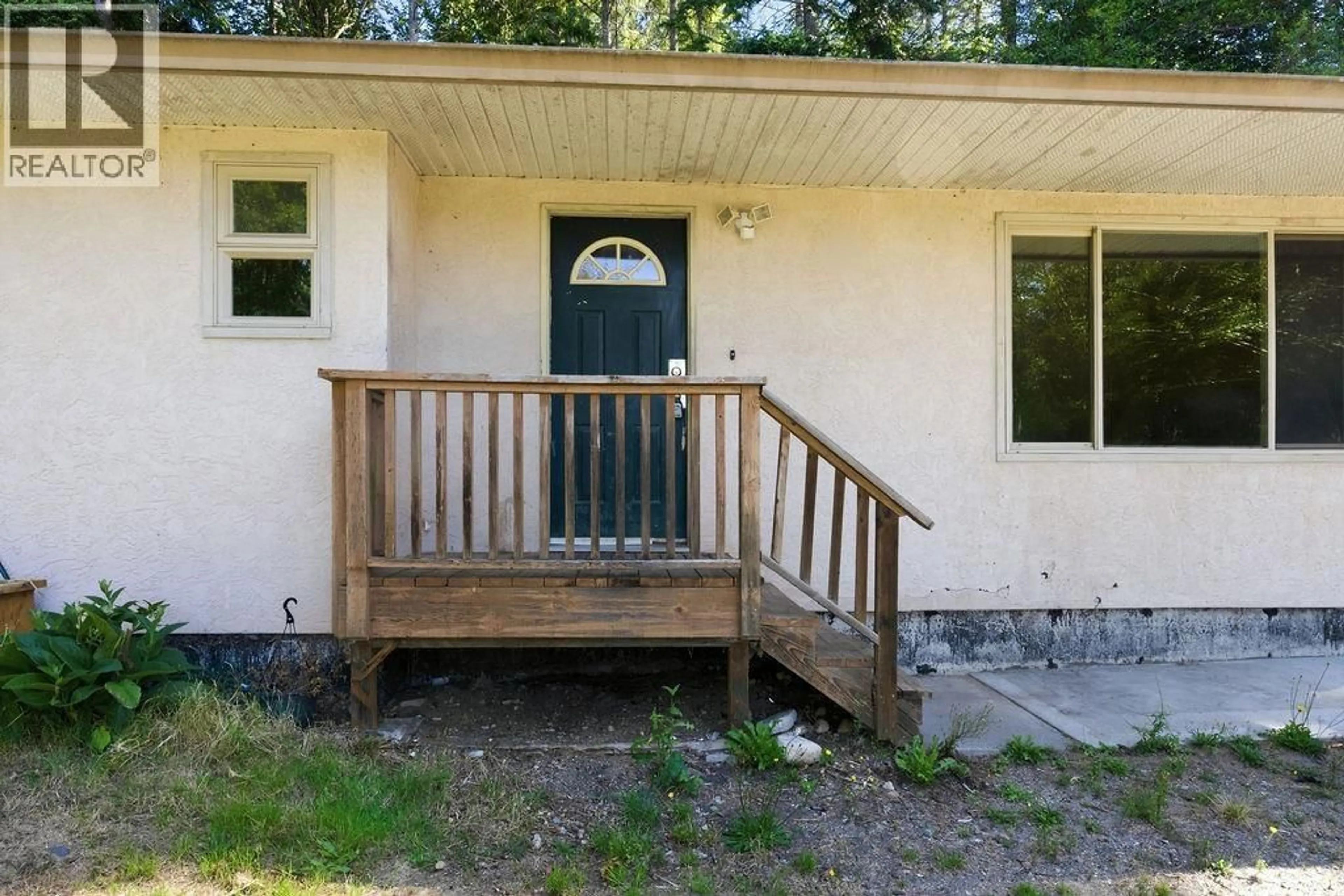 Unknown for 5754 TROUT LAKE ROAD, Halfmoon Bay British Columbia V7Z1H1
