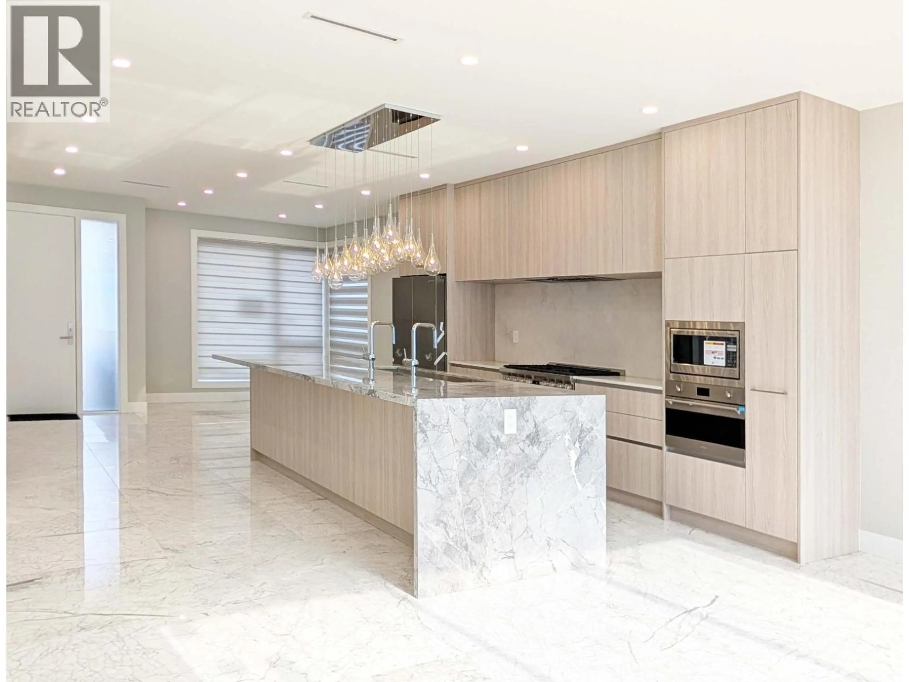 Contemporary kitchen, ceramic/tile floor for 12131 TRITES ROAD, Richmond British Columbia V7E3B3
