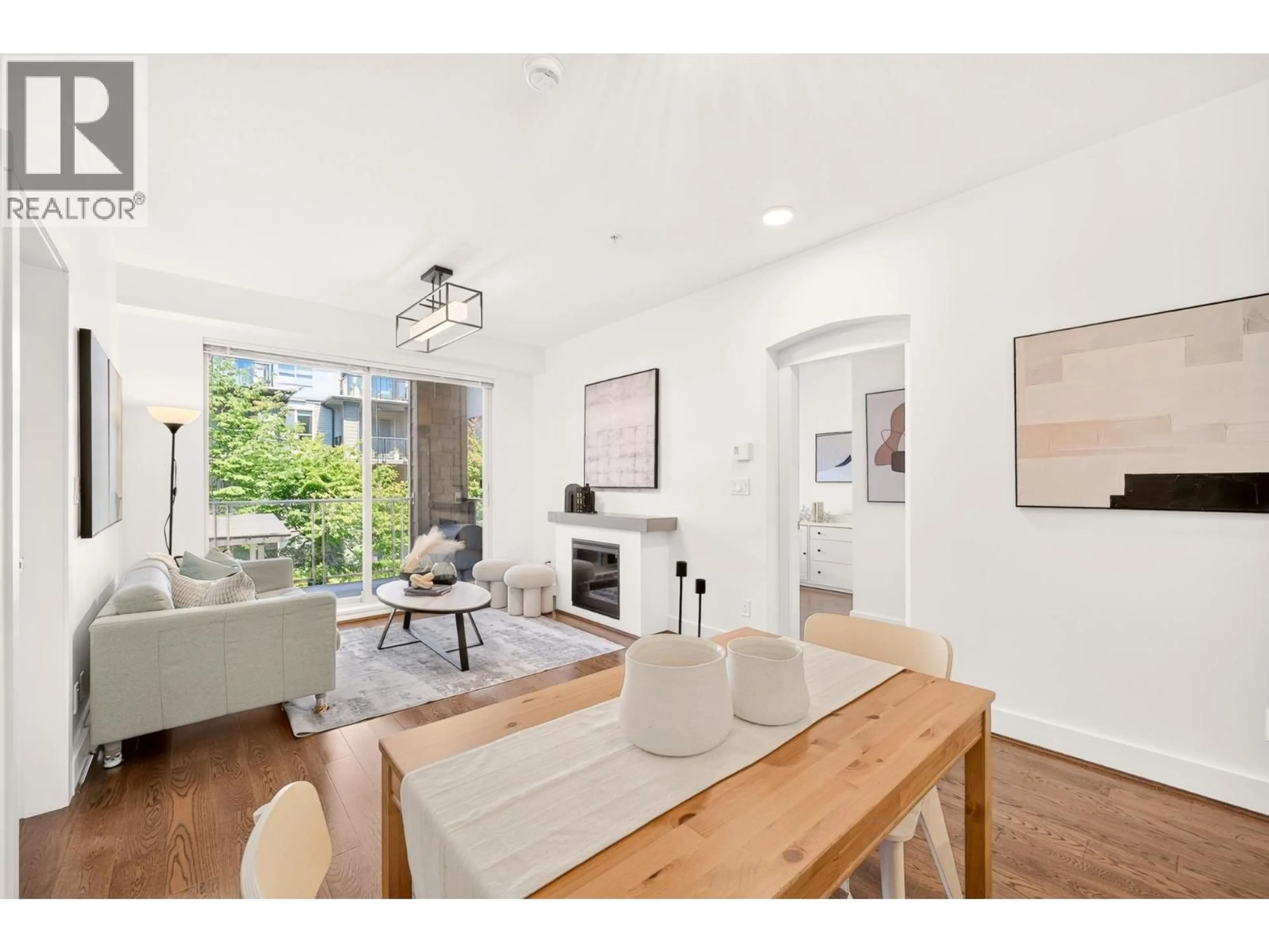 Unknown for 201 - 7428 BYRNEPARK WALK, Burnaby British Columbia V3N0B4