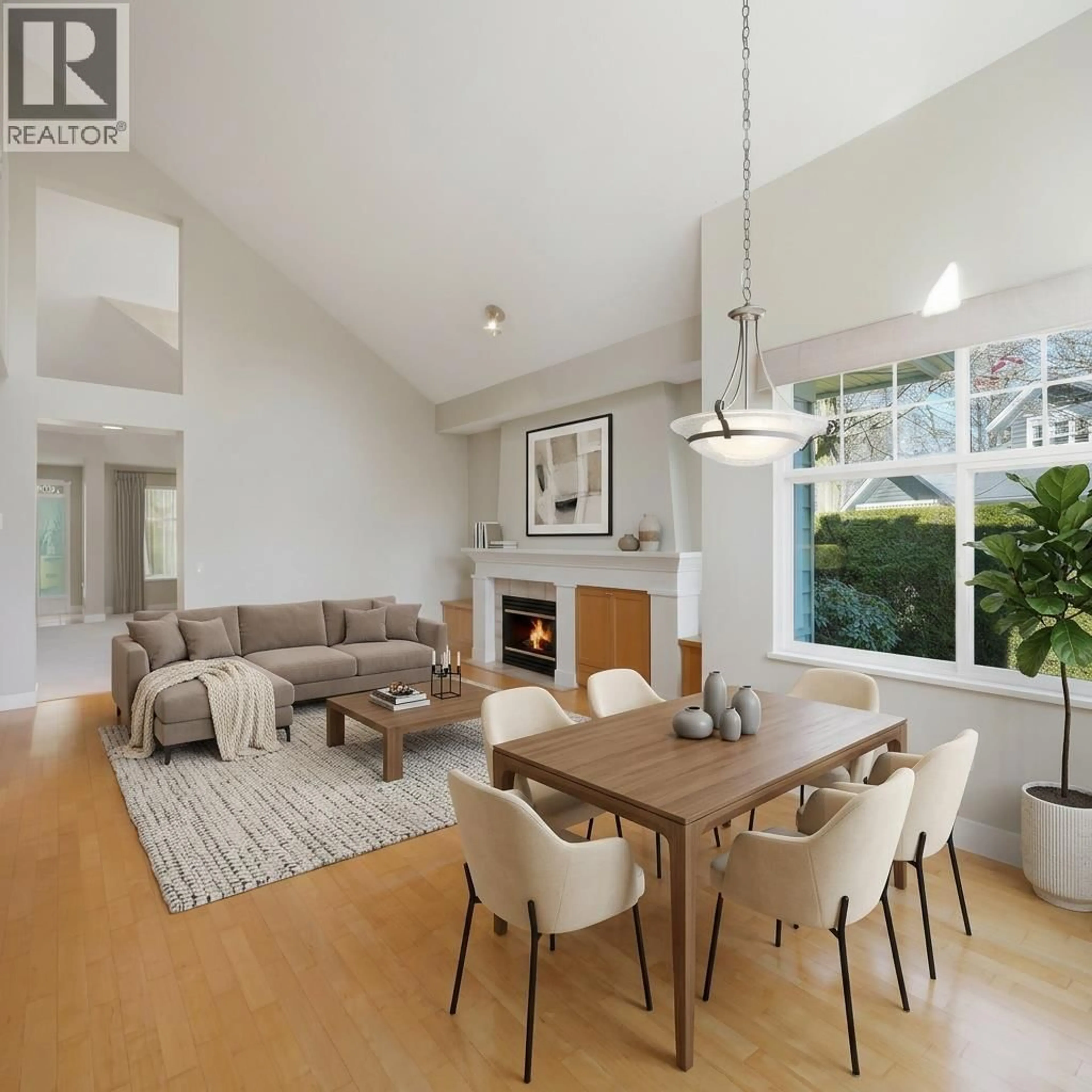 Living room with furniture, wood/laminate floor for 2 - 5900 FERRY ROAD, Delta British Columbia V4K5C3