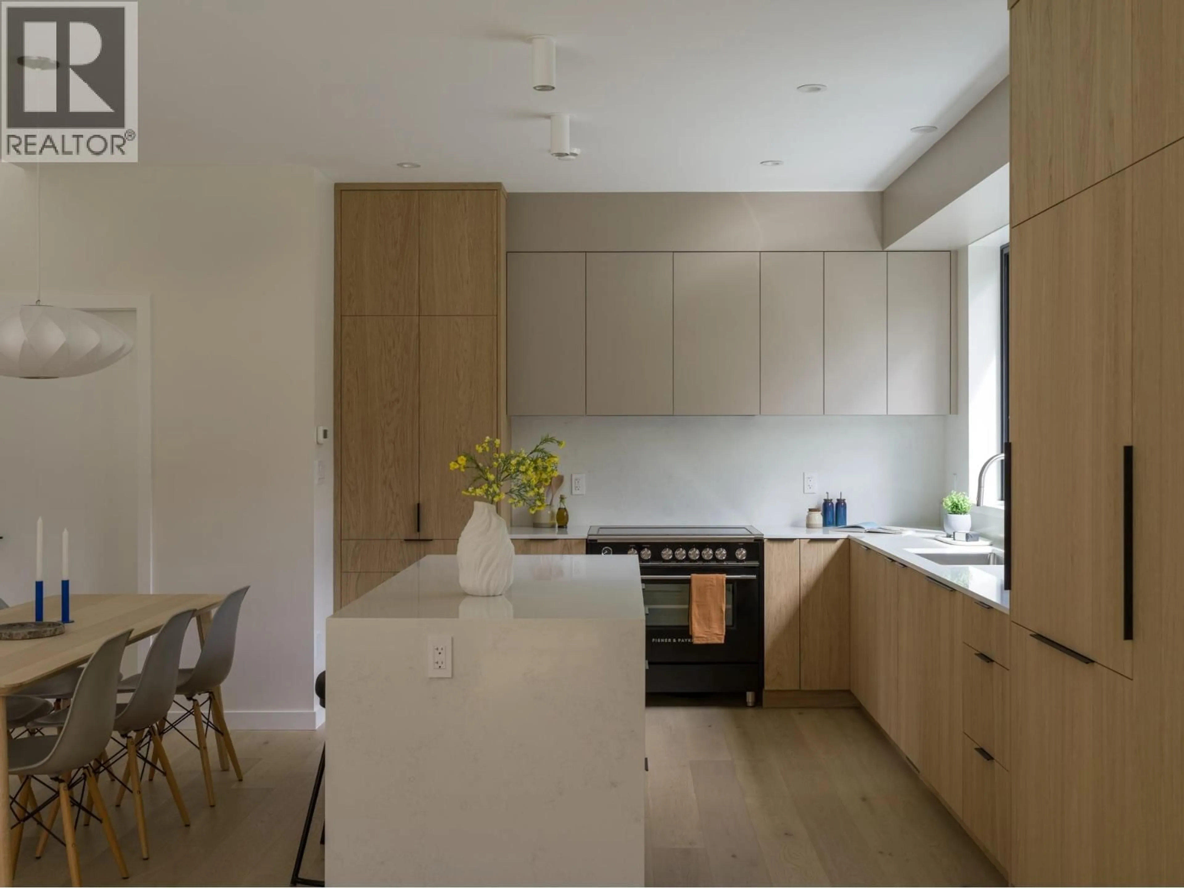 Unknown for 3679 ST CATHERINES STREET, Vancouver British Columbia V5V1S3