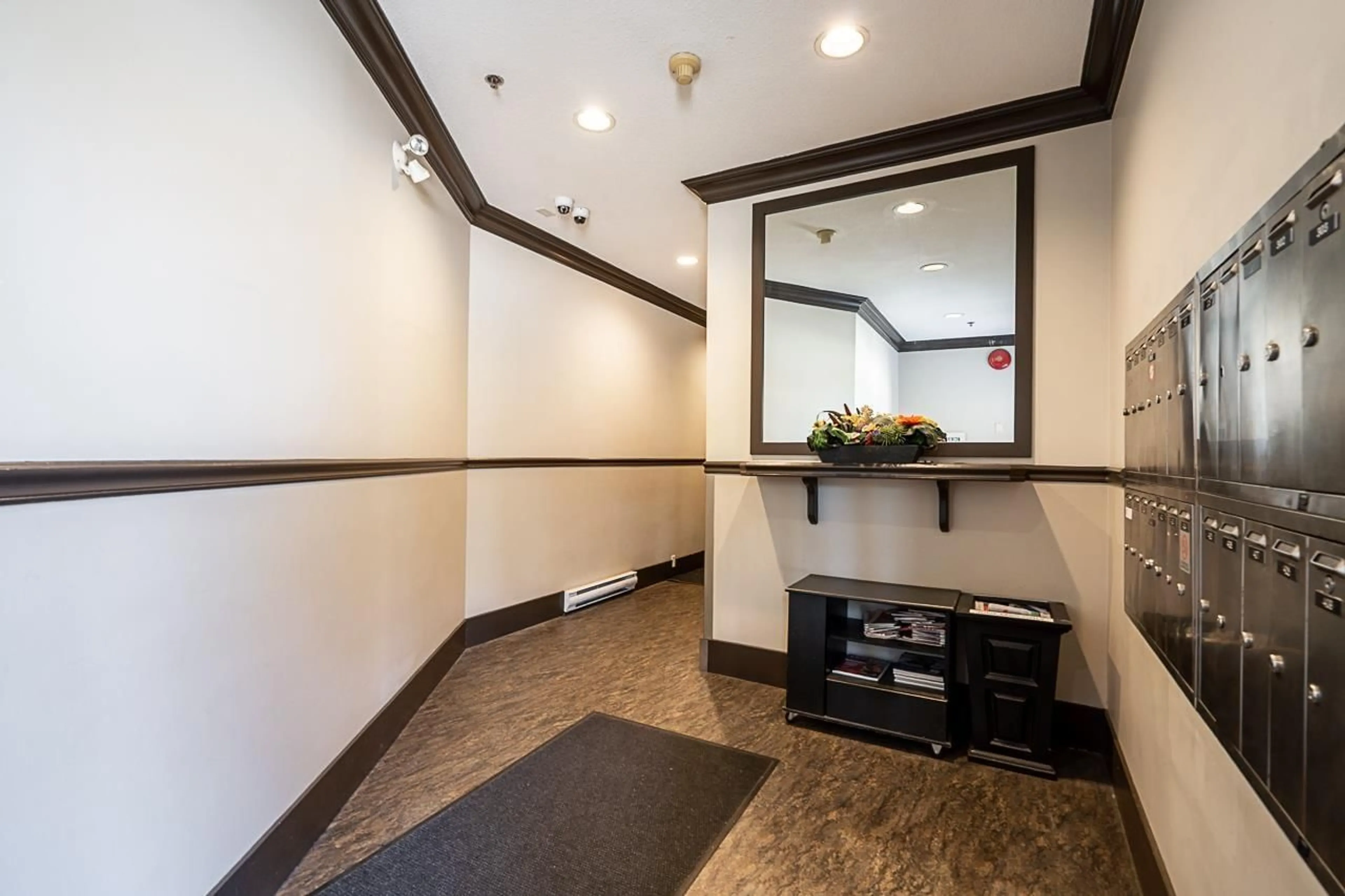 Indoor foyer for 206 - 5499 203 STREET, Langley British Columbia V3A1W1