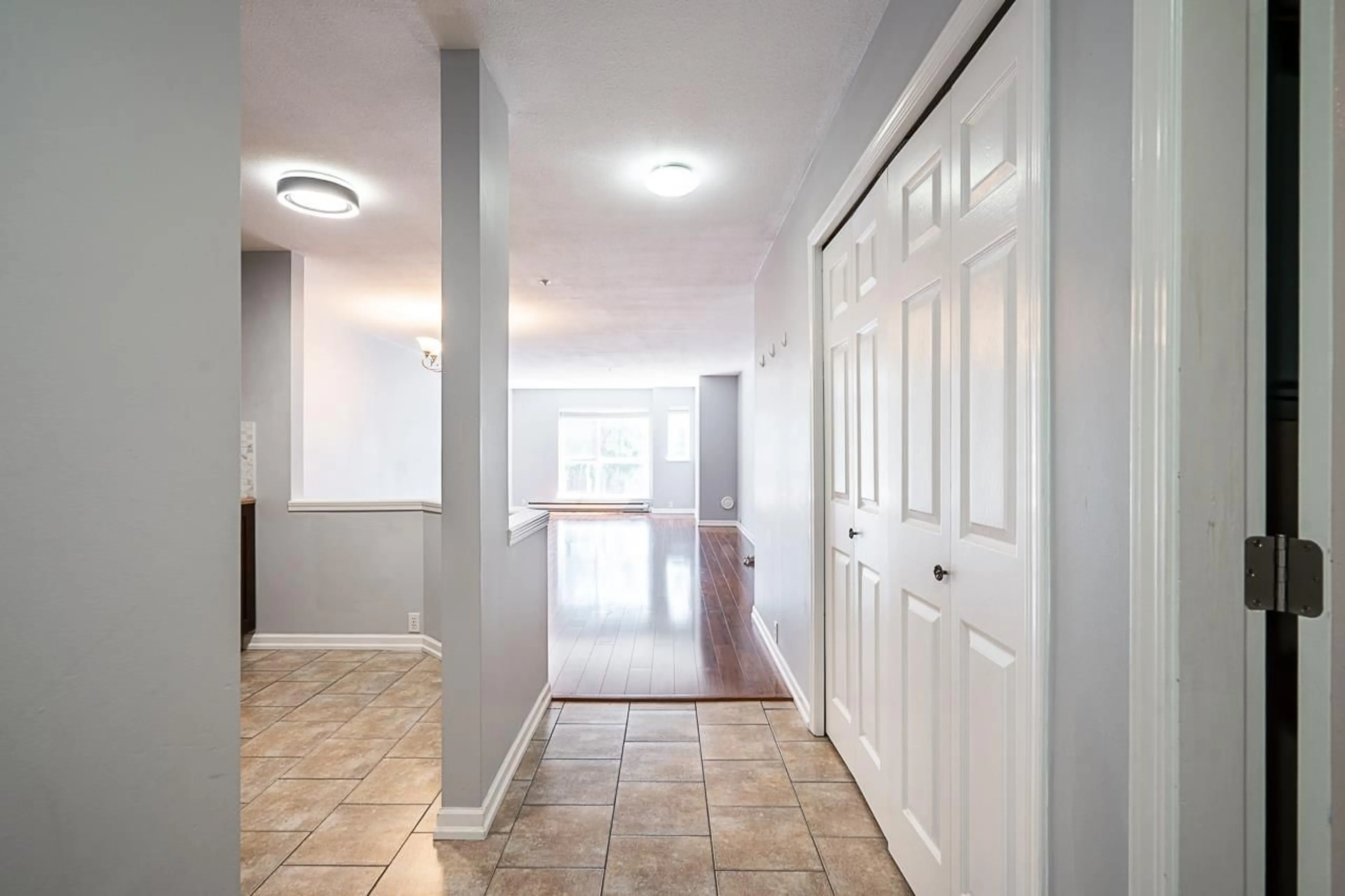 Indoor entryway for 206 - 5499 203 STREET, Langley British Columbia V3A1W1