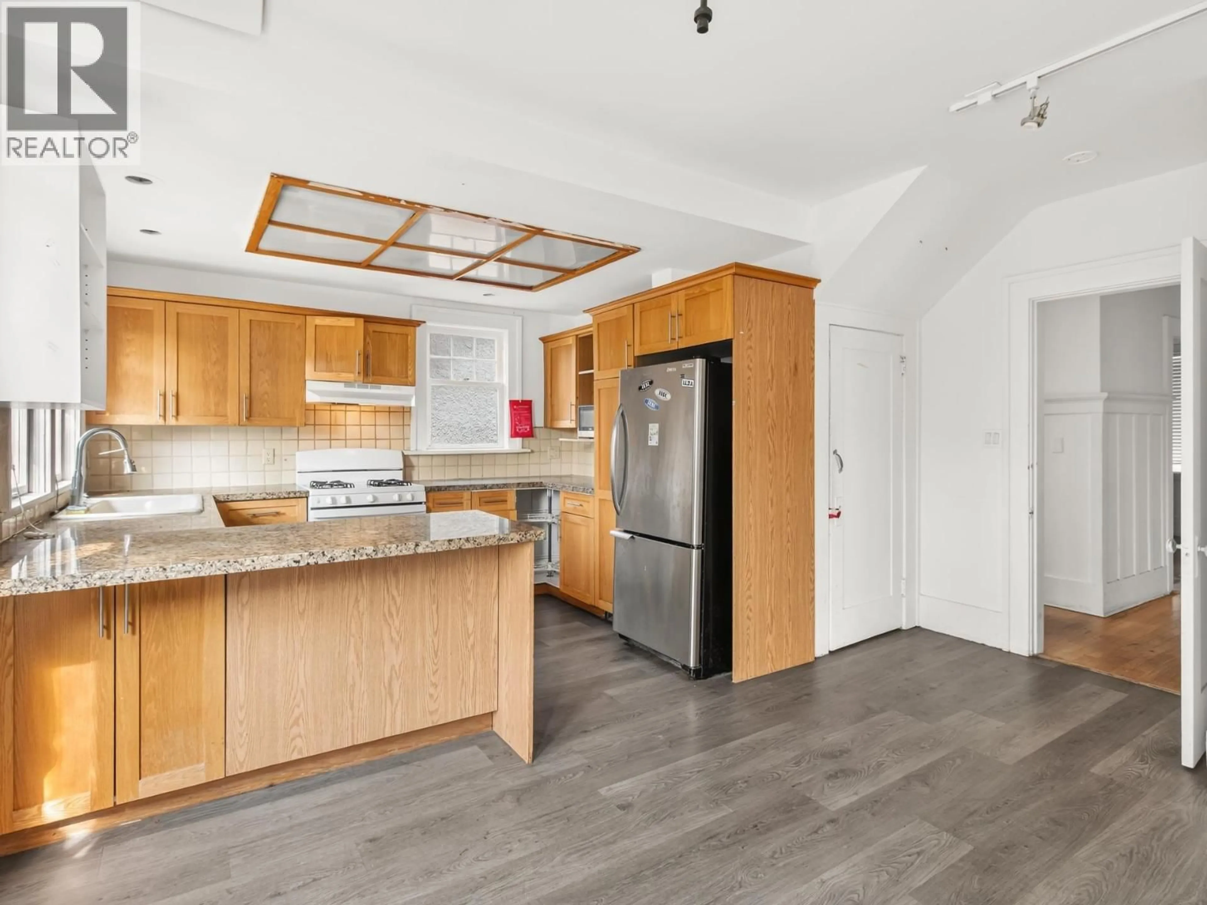 Open concept kitchen, unknown for 4606 11TH AVENUE, Vancouver British Columbia V6R2M7