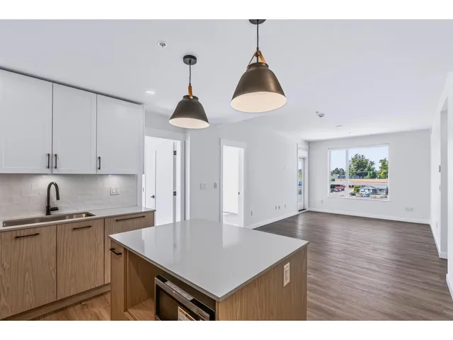 315 - 27218 ALDERGROVE TOWN CENTRE DRIVE, Langley 5