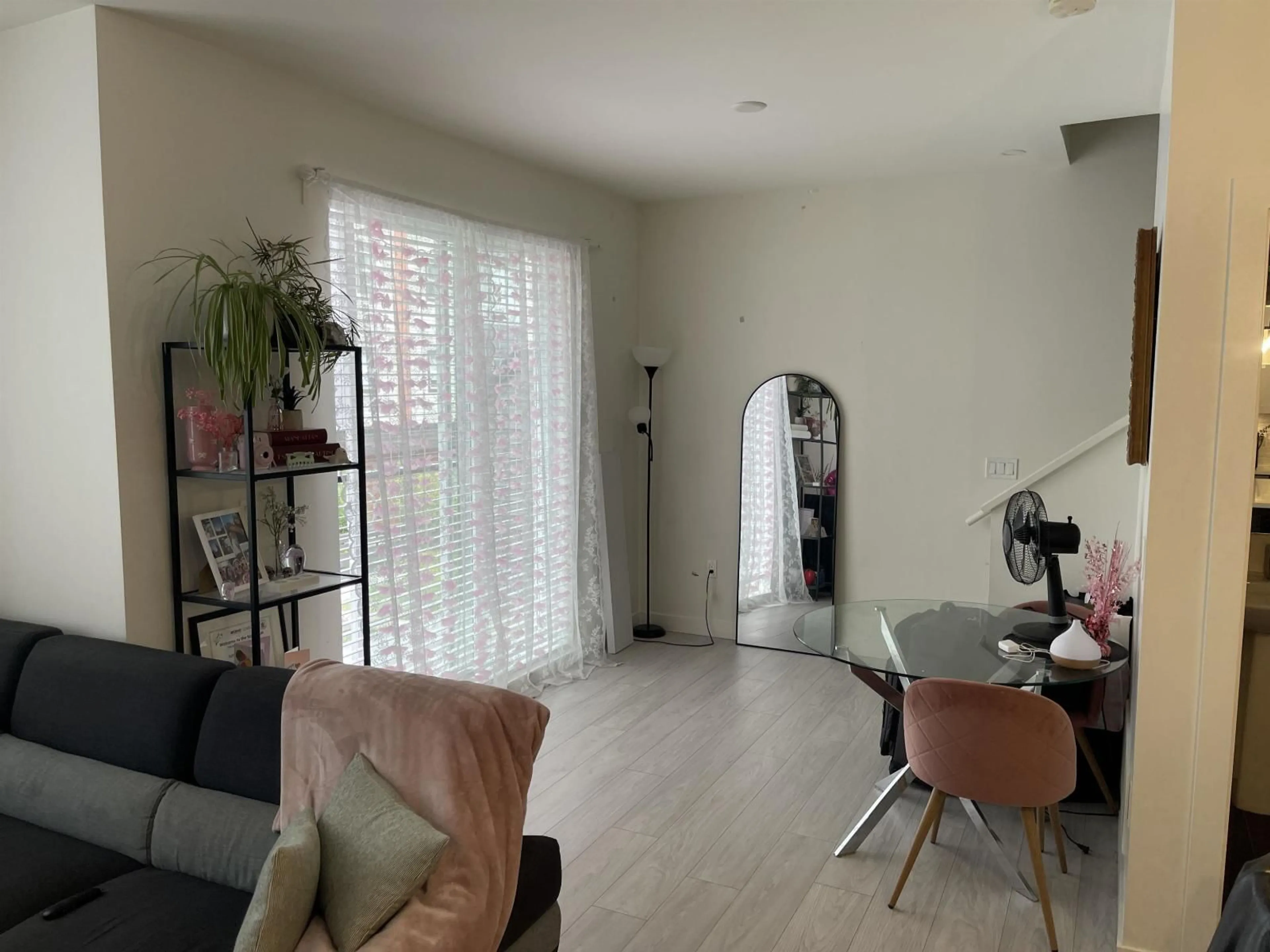 A pic of a room for 19 - 7288 188 STREET, Surrey British Columbia V4N6W3