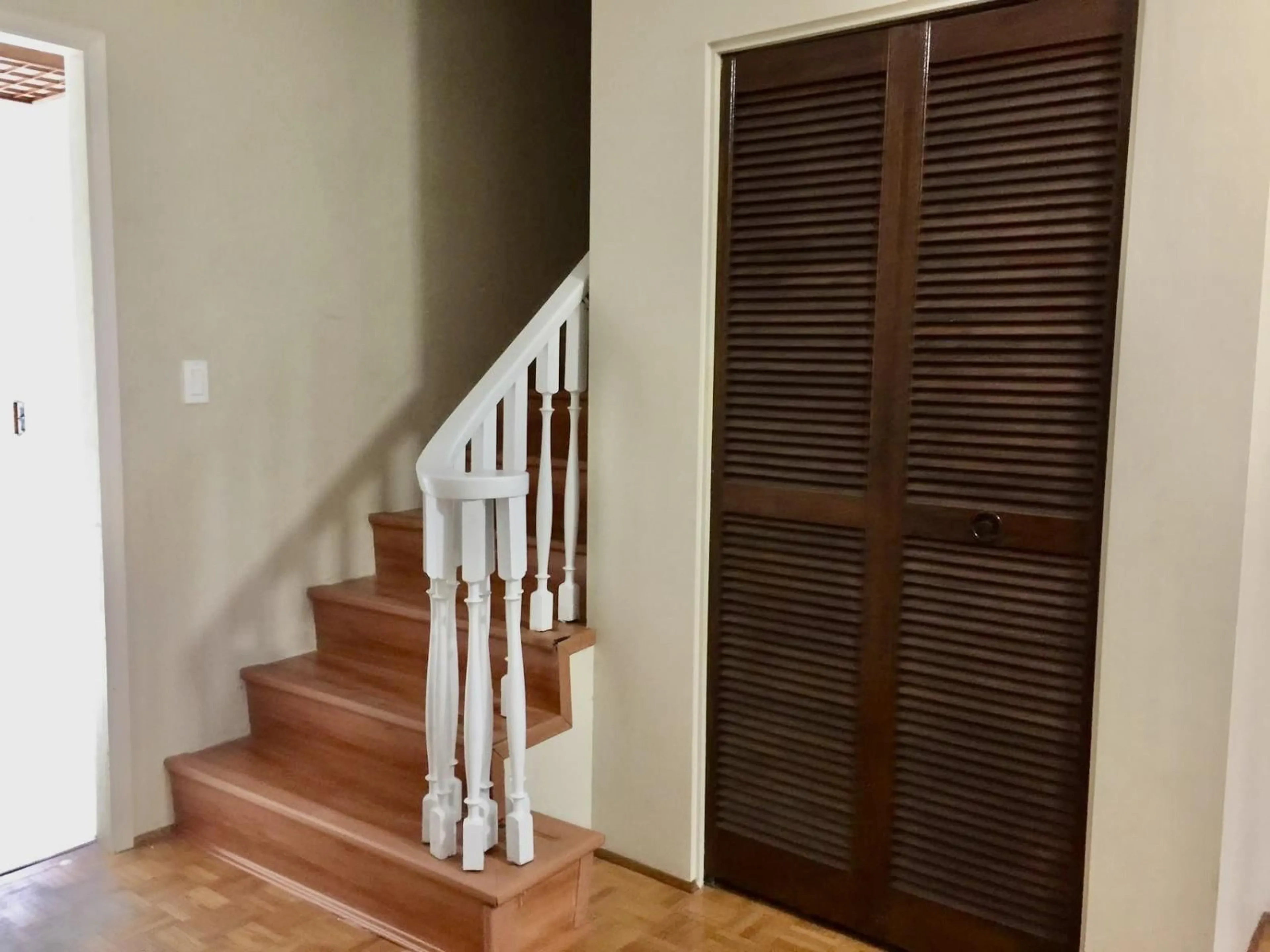 Unknown for 12501 53 AVENUE, Surrey British Columbia V3X3B6