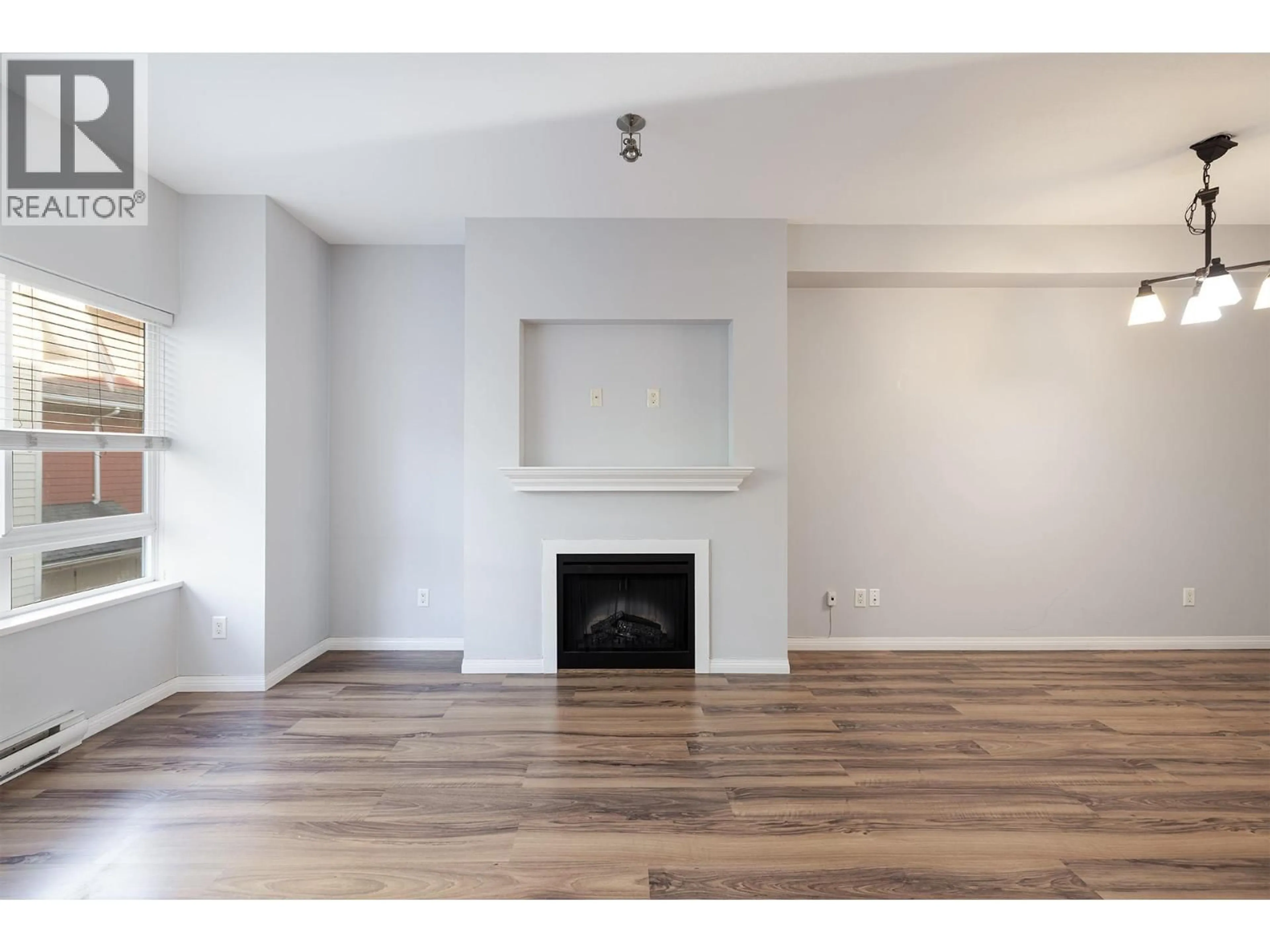 A pic of a room for 9 - 9308 KEEFER AVENUE, Richmond British Columbia V6Y4K9