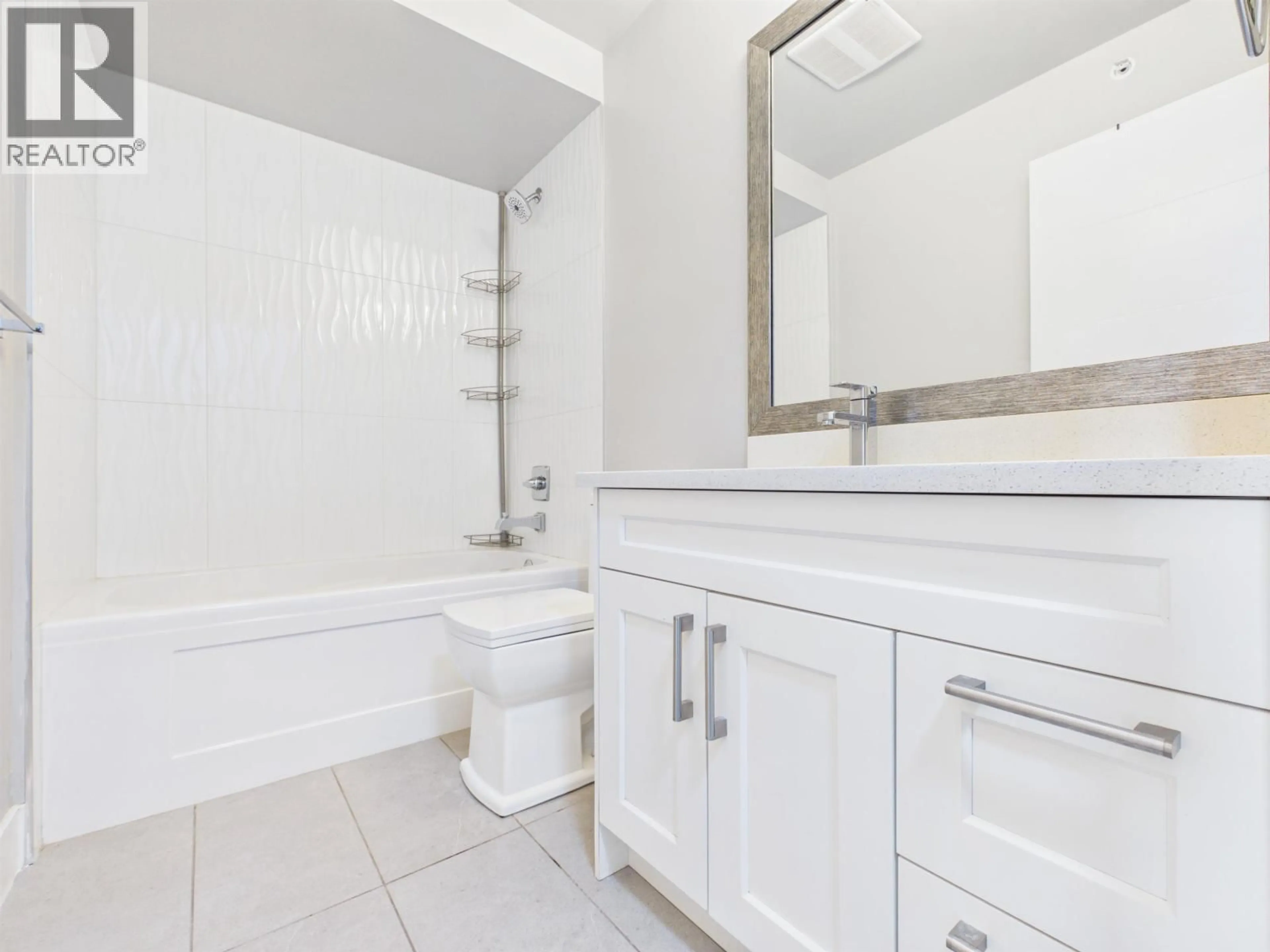Standard bathroom, ceramic/tile floor for 402 - 1990 WESTMINSTER AVENUE, Port Coquitlam British Columbia V3B1E8