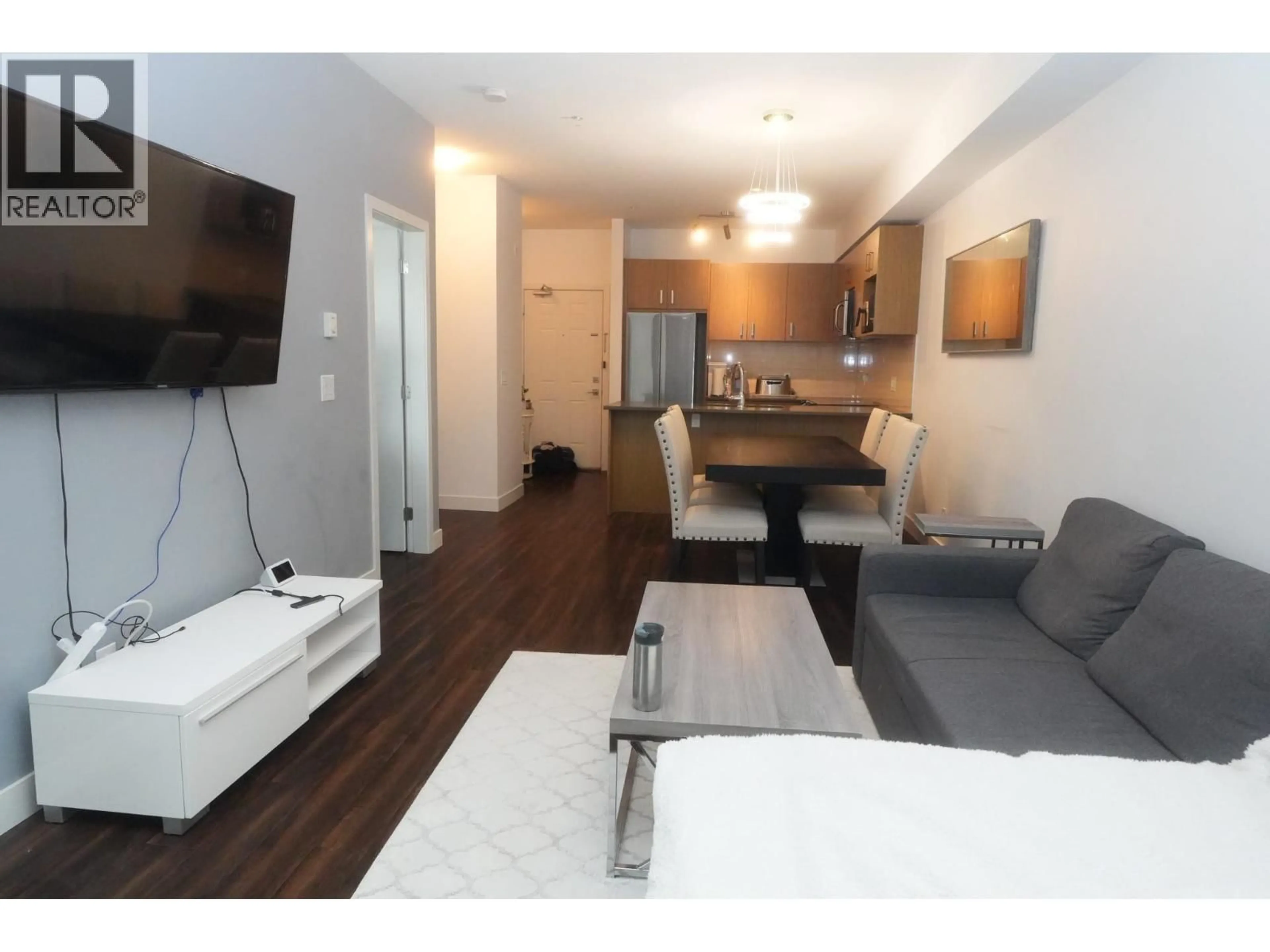 A pic of a room for 308 - 12040 222 STREET, Maple Ridge British Columbia V2X5W1