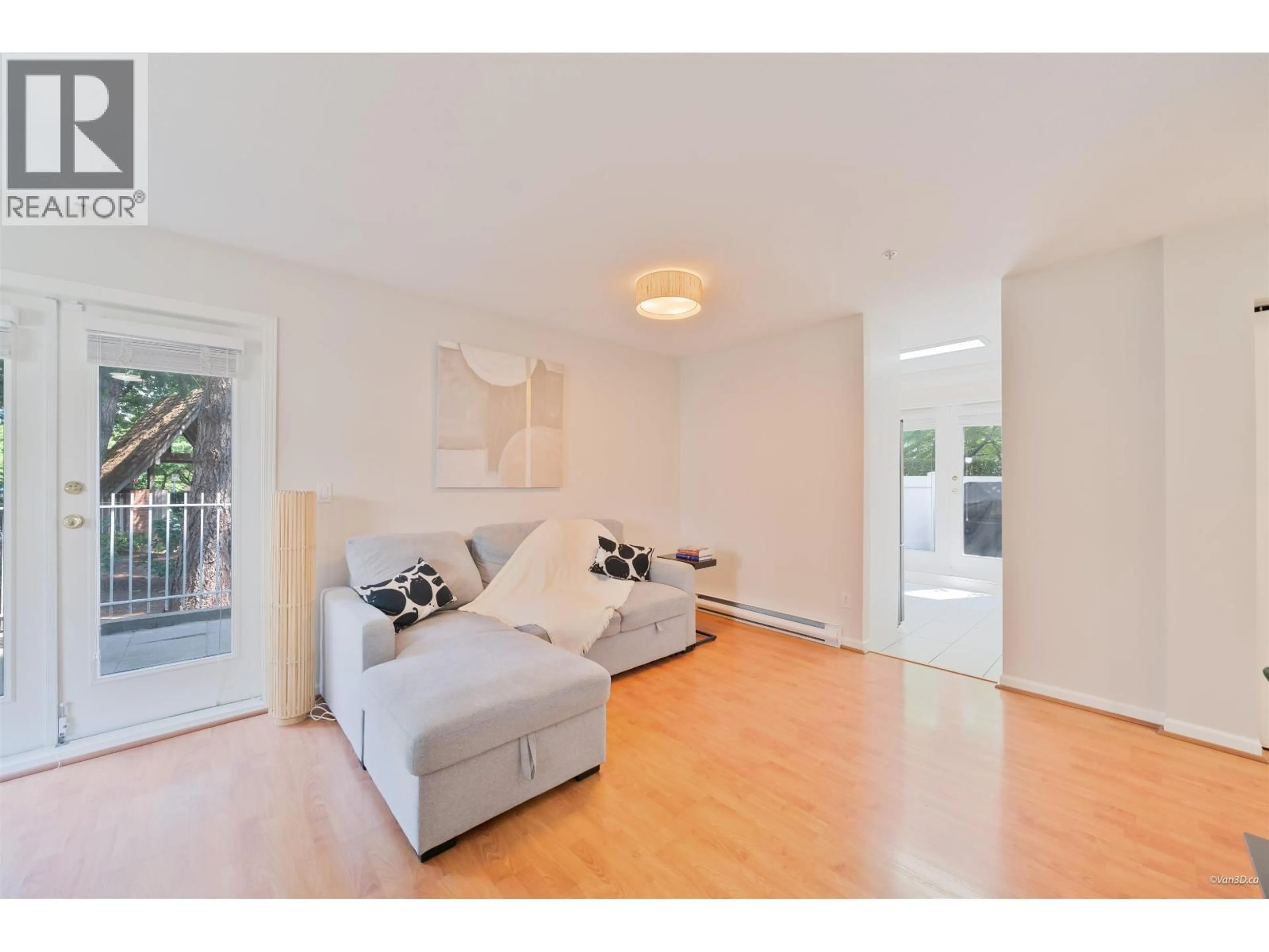 Living room with furniture, unknown for 71 - 6588 SOUTHOAKS CRESCENT, Burnaby British Columbia V5E2K1