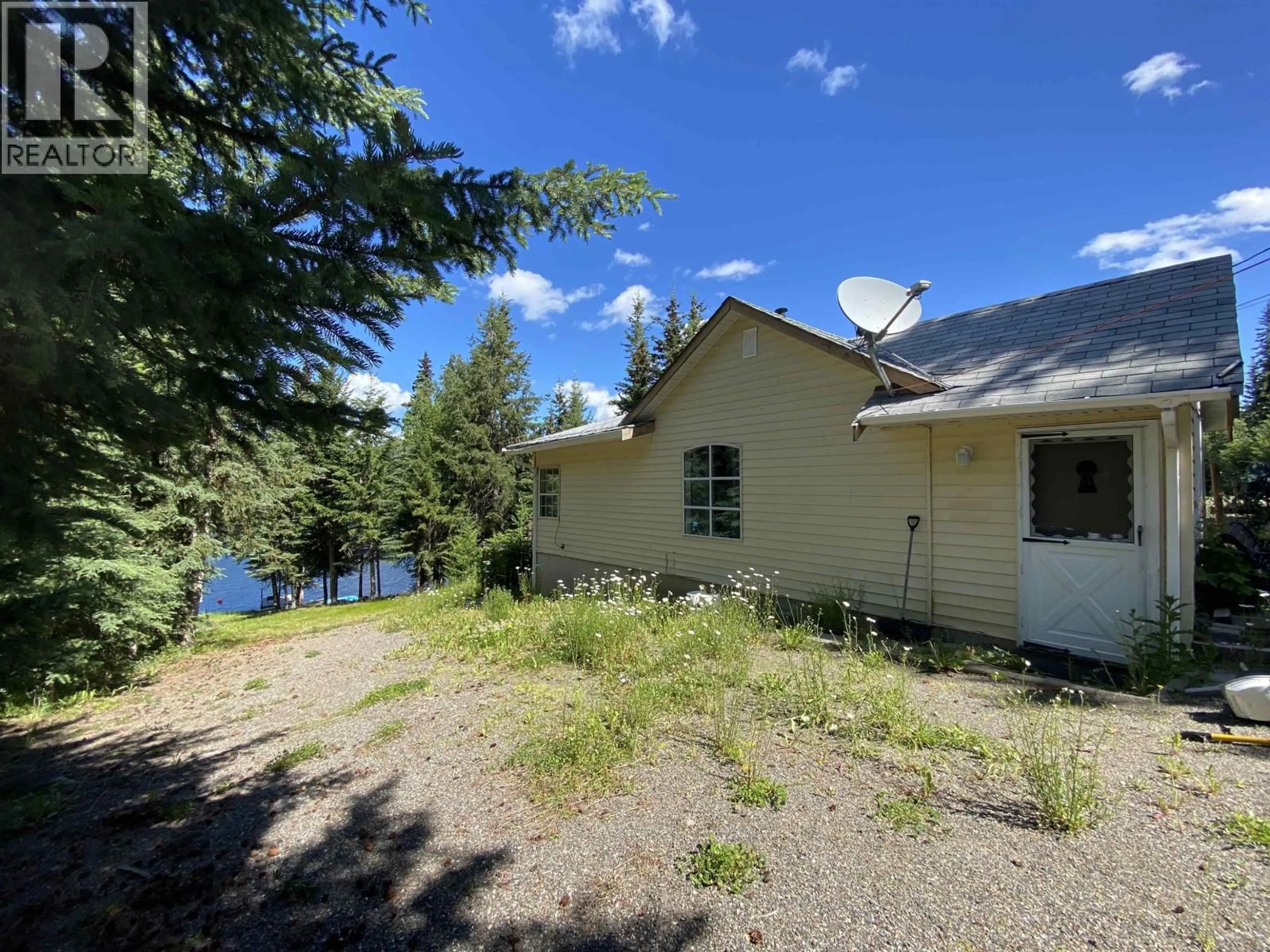A pic from outside/outdoor area/front of a property/back of a property/a pic from drone, water/lake/river/ocean view for 6116 HIGGINS LAKE ROAD, Lone Butte British Columbia V0K1X3