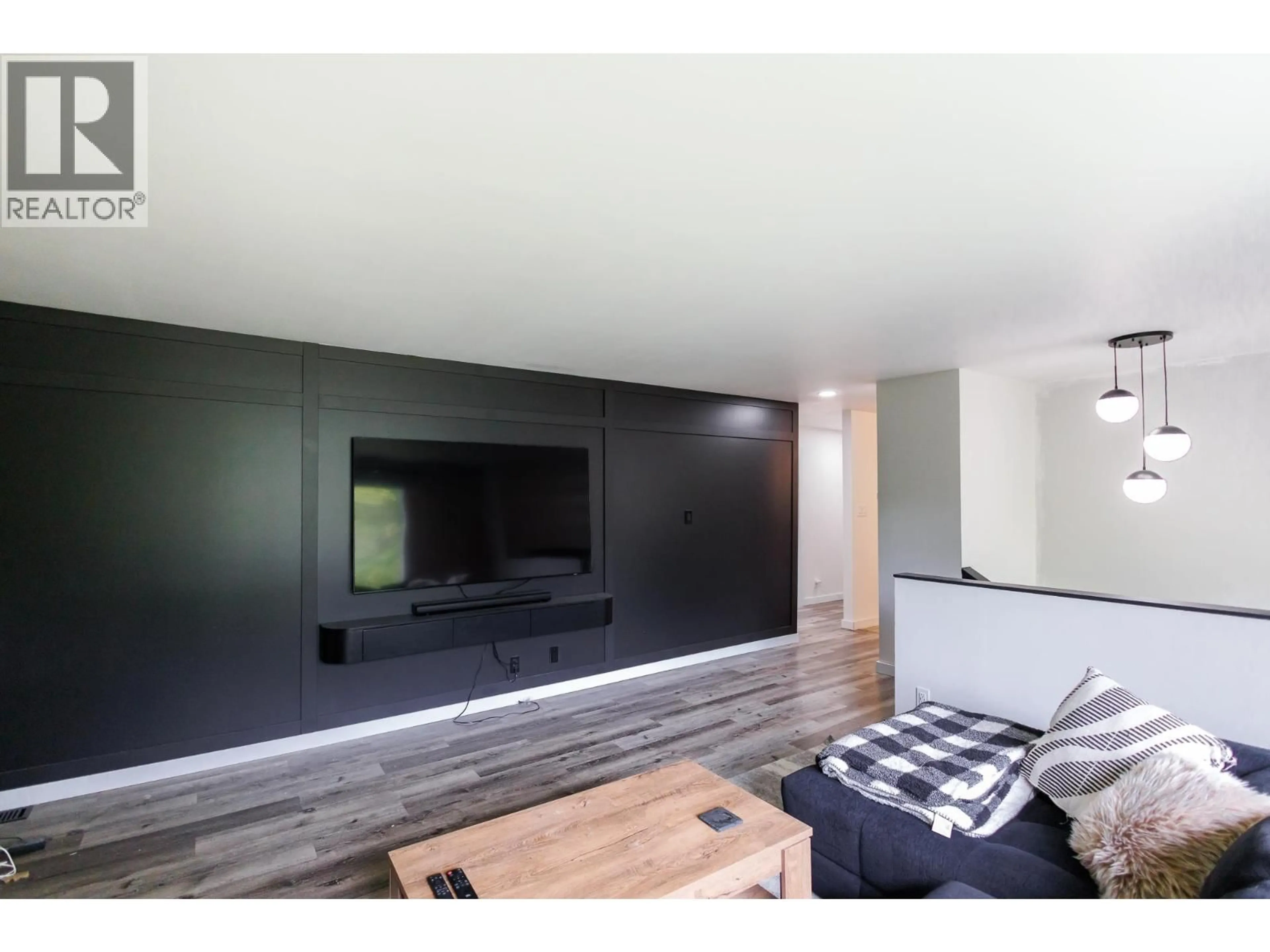 Home theater for 3292 KOFOED DRIVE, Thornhill British Columbia V8G3P7