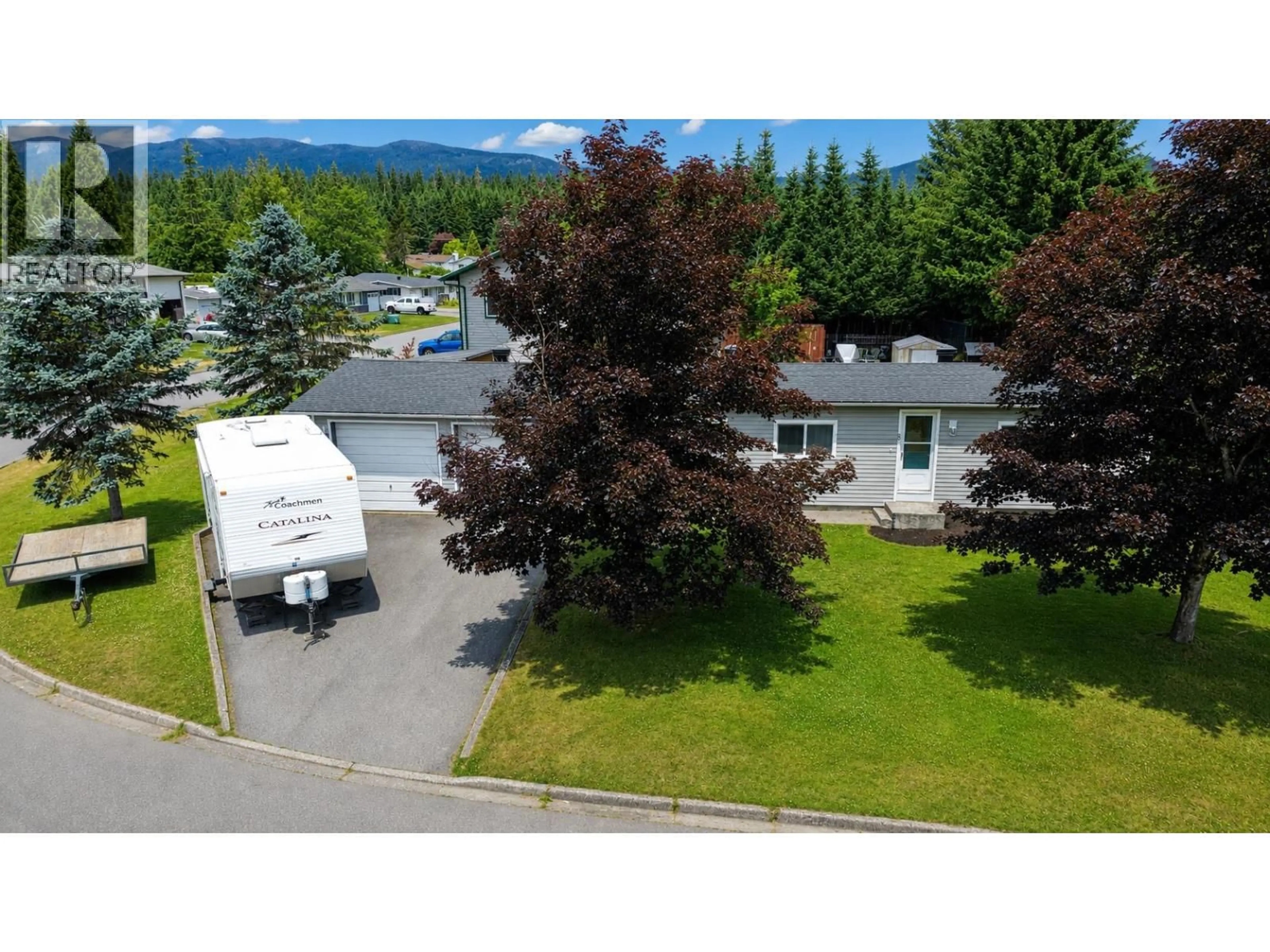 A pic from outside/outdoor area/front of a property/back of a property/a pic from drone, mountain view for 60 BARTHOLOMEW STREET, Kitimat British Columbia V8C2J7