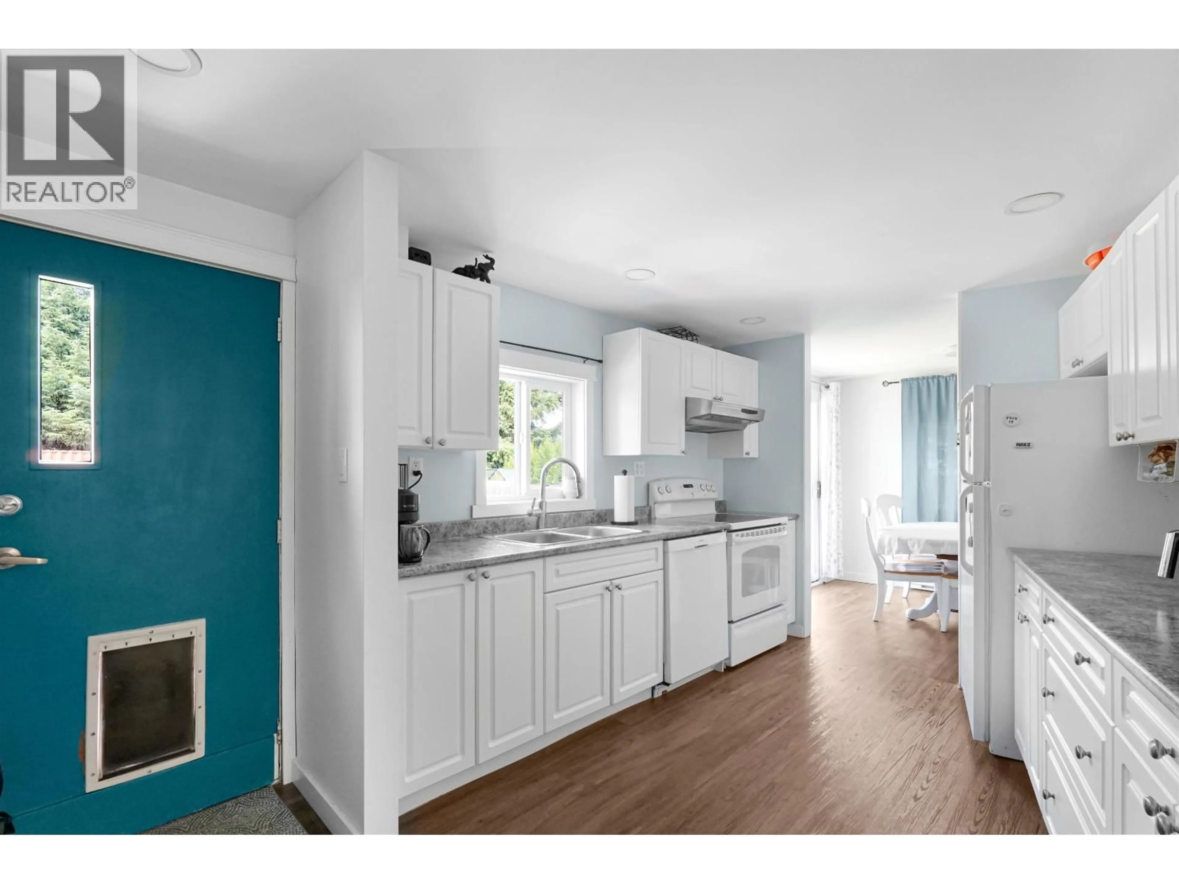 Open concept kitchen, unknown for 60 BARTHOLOMEW STREET, Kitimat British Columbia V8C2J7