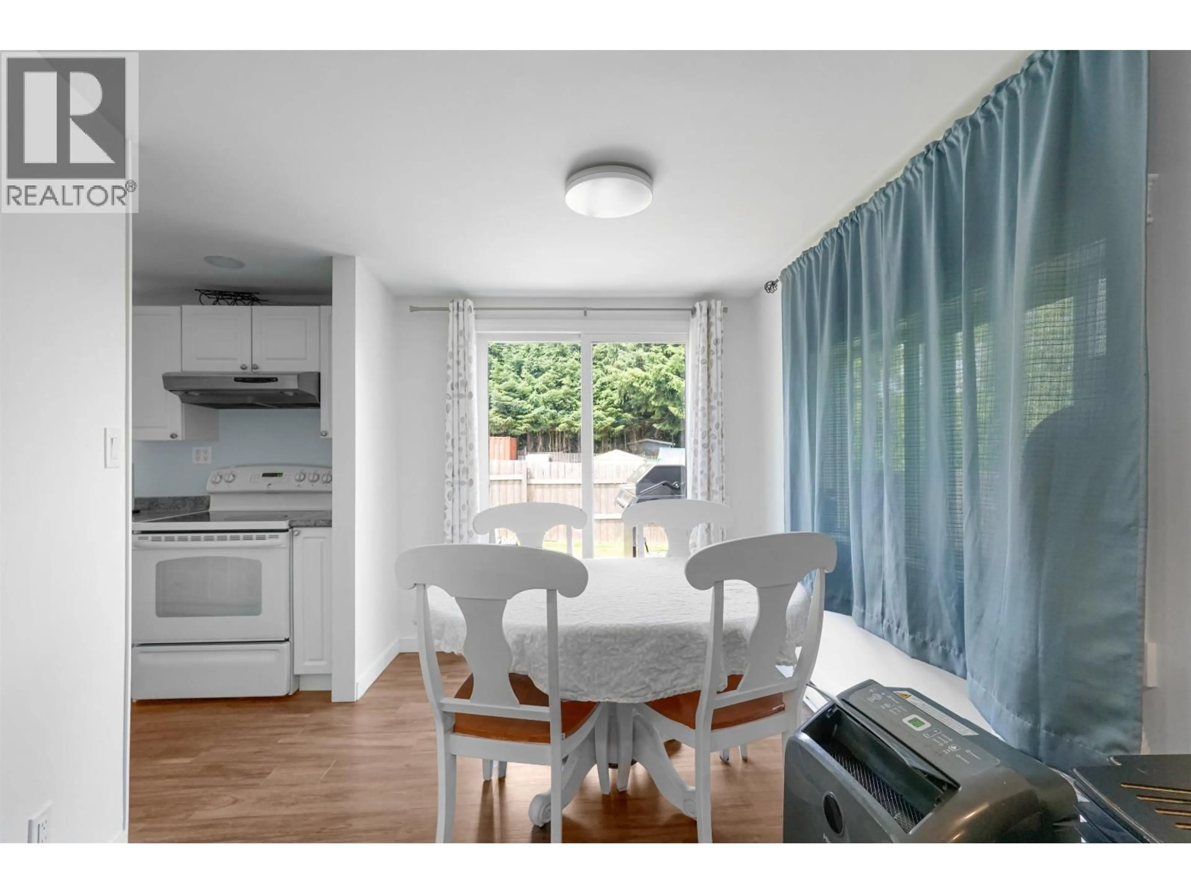 Dining room, wood/laminate floor for 60 BARTHOLOMEW STREET, Kitimat British Columbia V8C2J7