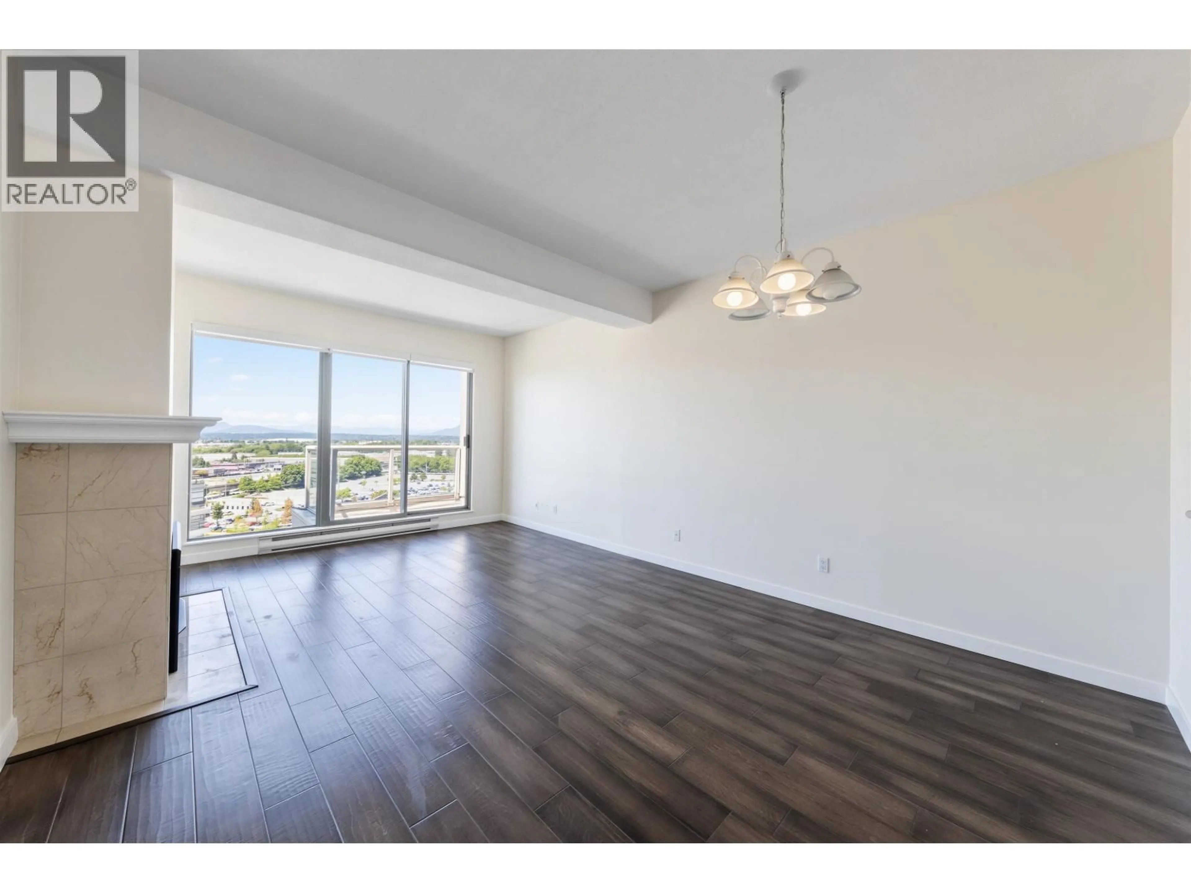 A pic of a room for 1505 - 8248 LANSDOWNE ROAD, Richmond British Columbia V6X3Y9