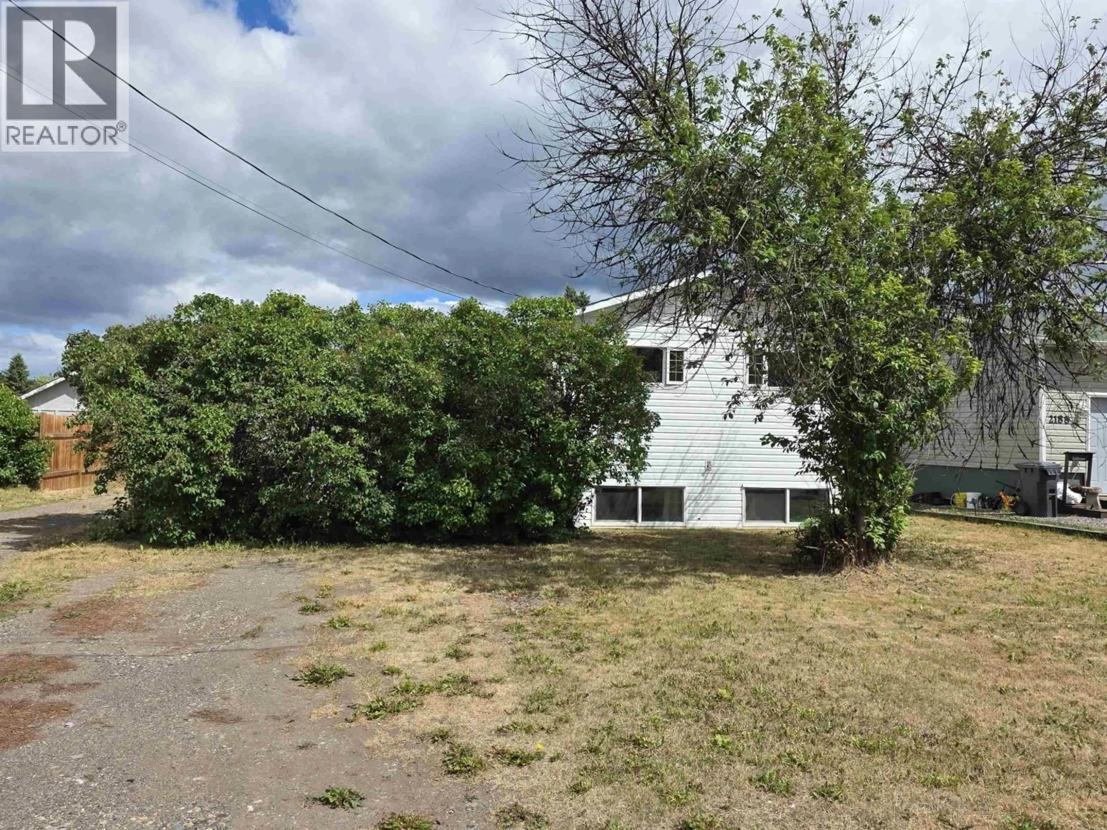 A pic from outside/outdoor area/front of a property/back of a property/a pic from drone, unknown for 2200 CATALINE COURT, Houston British Columbia V0J1Z0