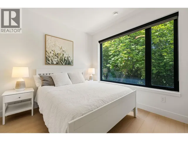 1 - 2926 12TH AVENUE, Vancouver 5