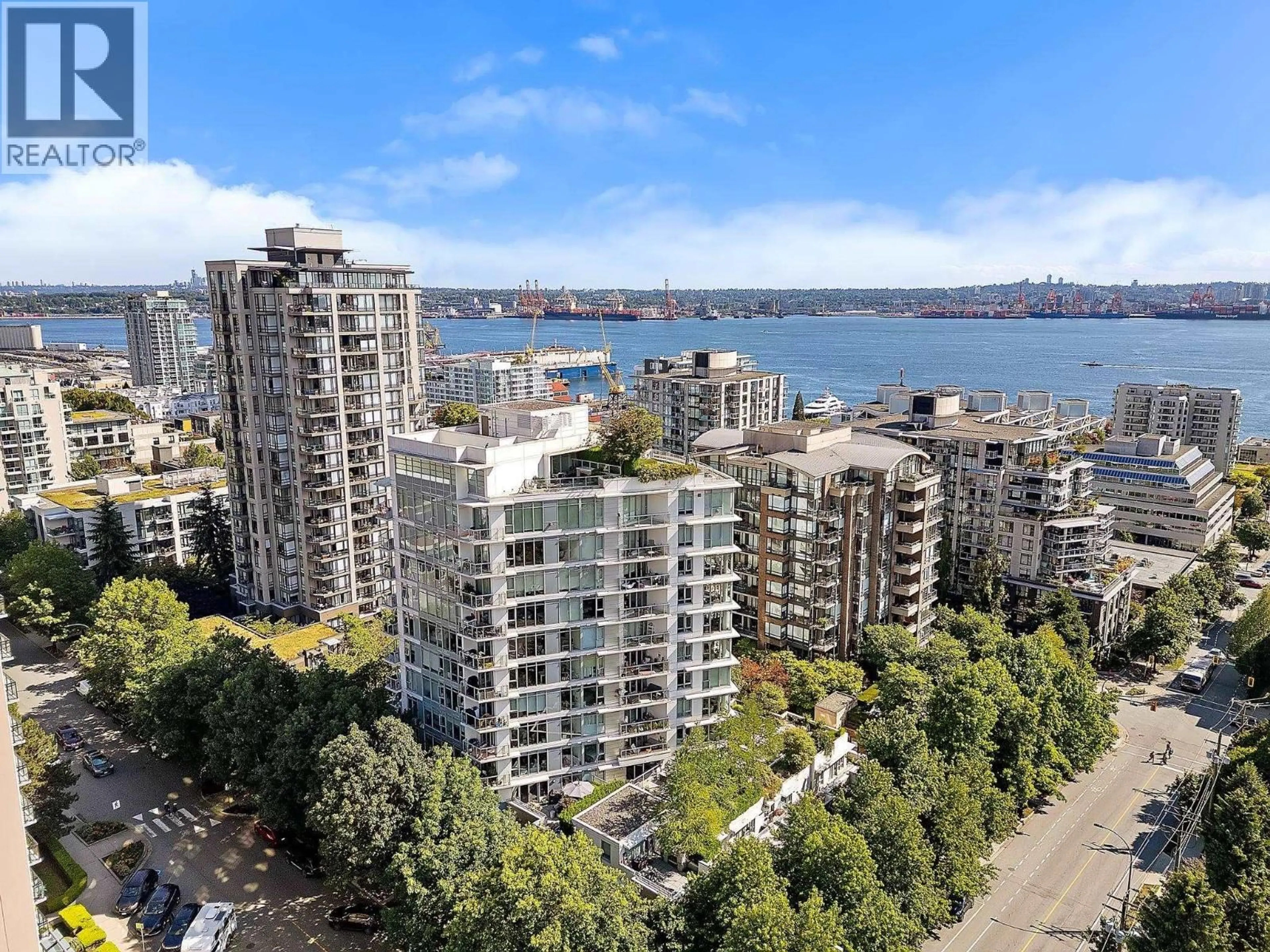 A pic from outside/outdoor area/front of a property/back of a property/a pic from drone, city buildings view from balcony for 907 - 175 WEST 2ND ST STREET, North Vancouver British Columbia V7M0A5
