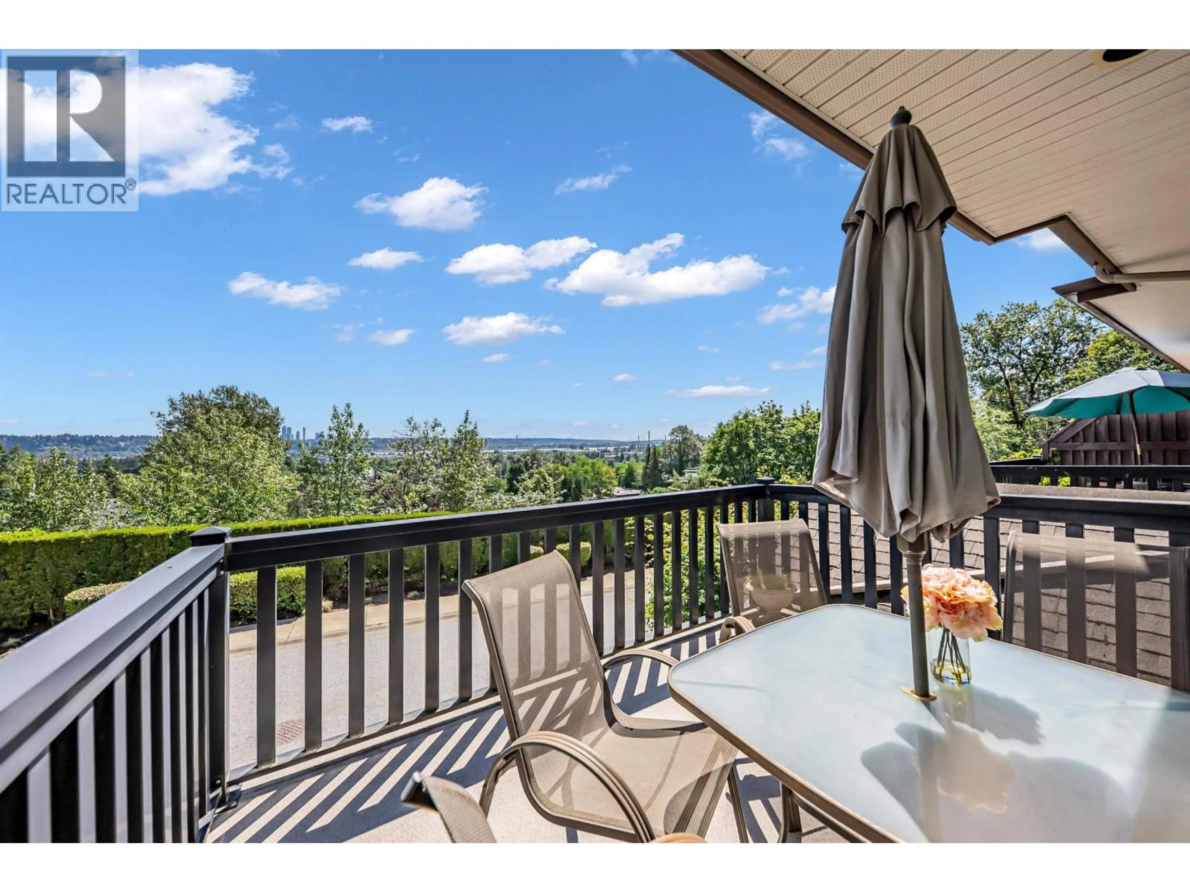 Patio, water/lake/river/ocean view for 6 - 320 DECAIRE STREET, Coquitlam British Columbia V3K7C3