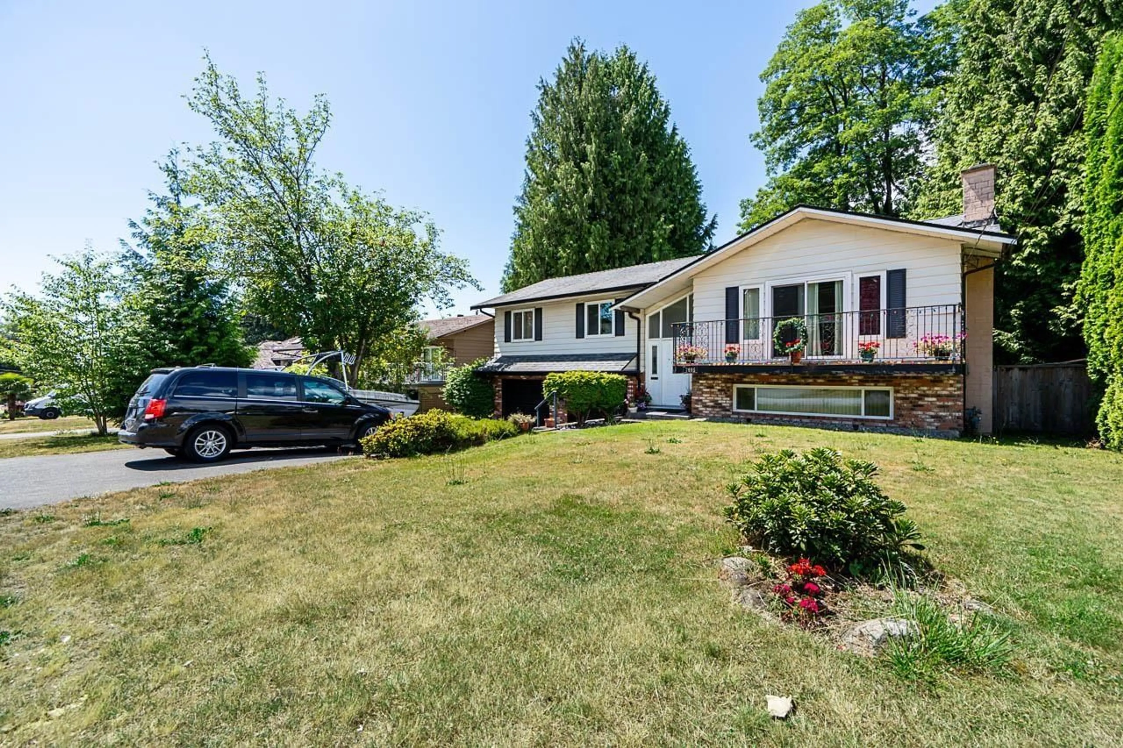 Unknown for 7695 115A STREET, Delta British Columbia V4C5R1
