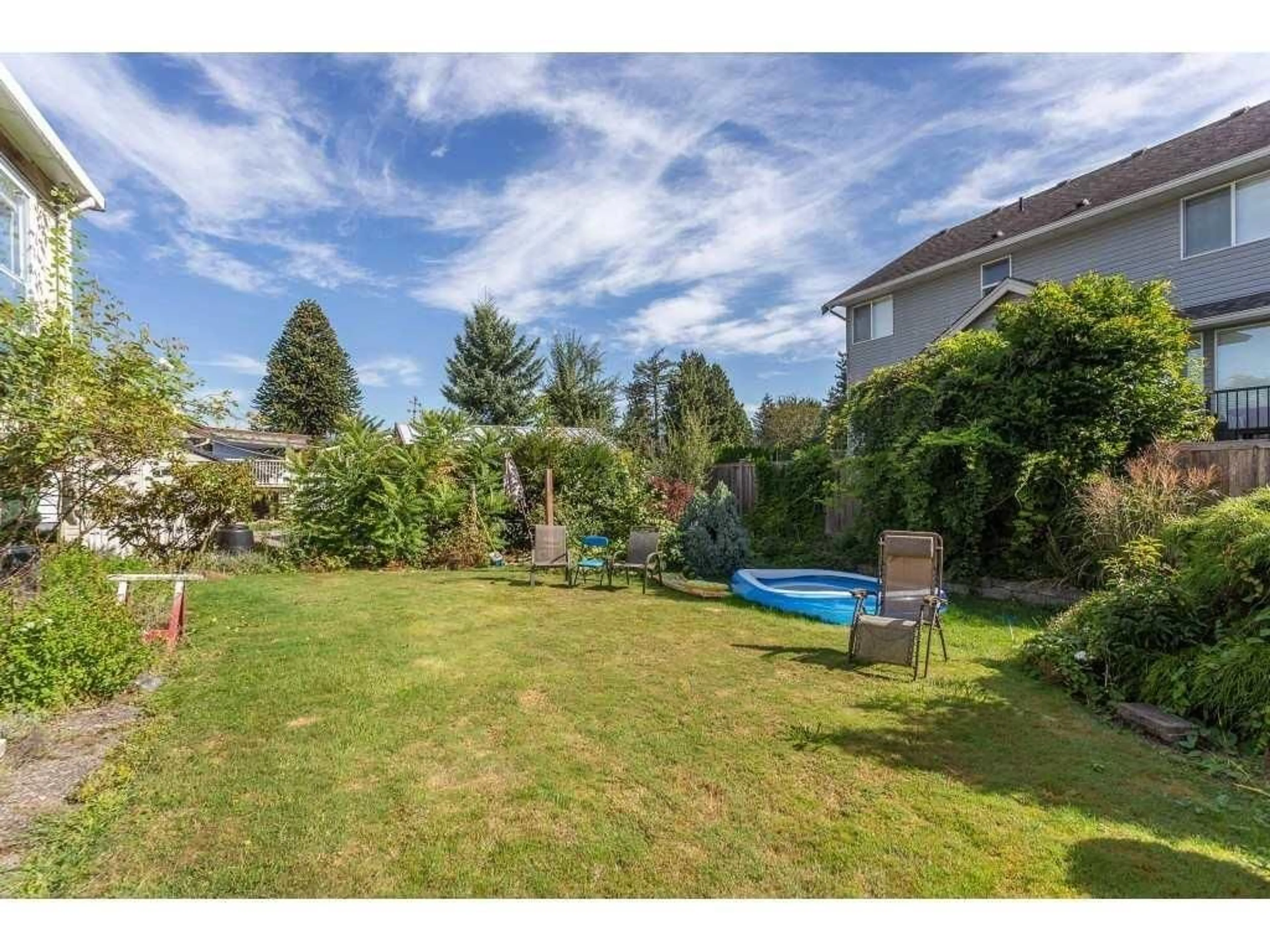 Patio, street for 10096 BONAVISTA STREET, Chilliwack British Columbia V2P5B9