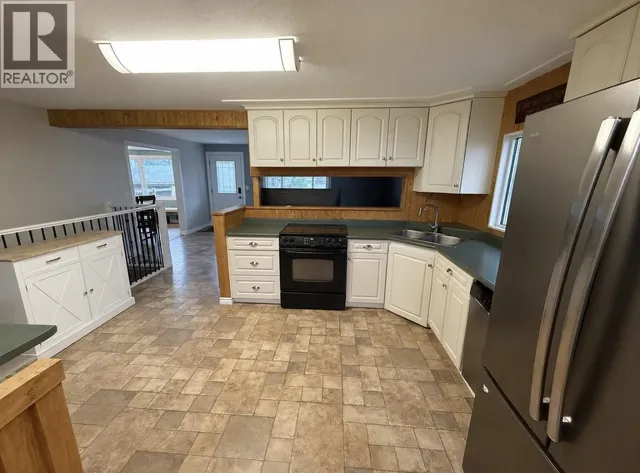 12776 PEACH AVENUE, Charlie Lake 2
