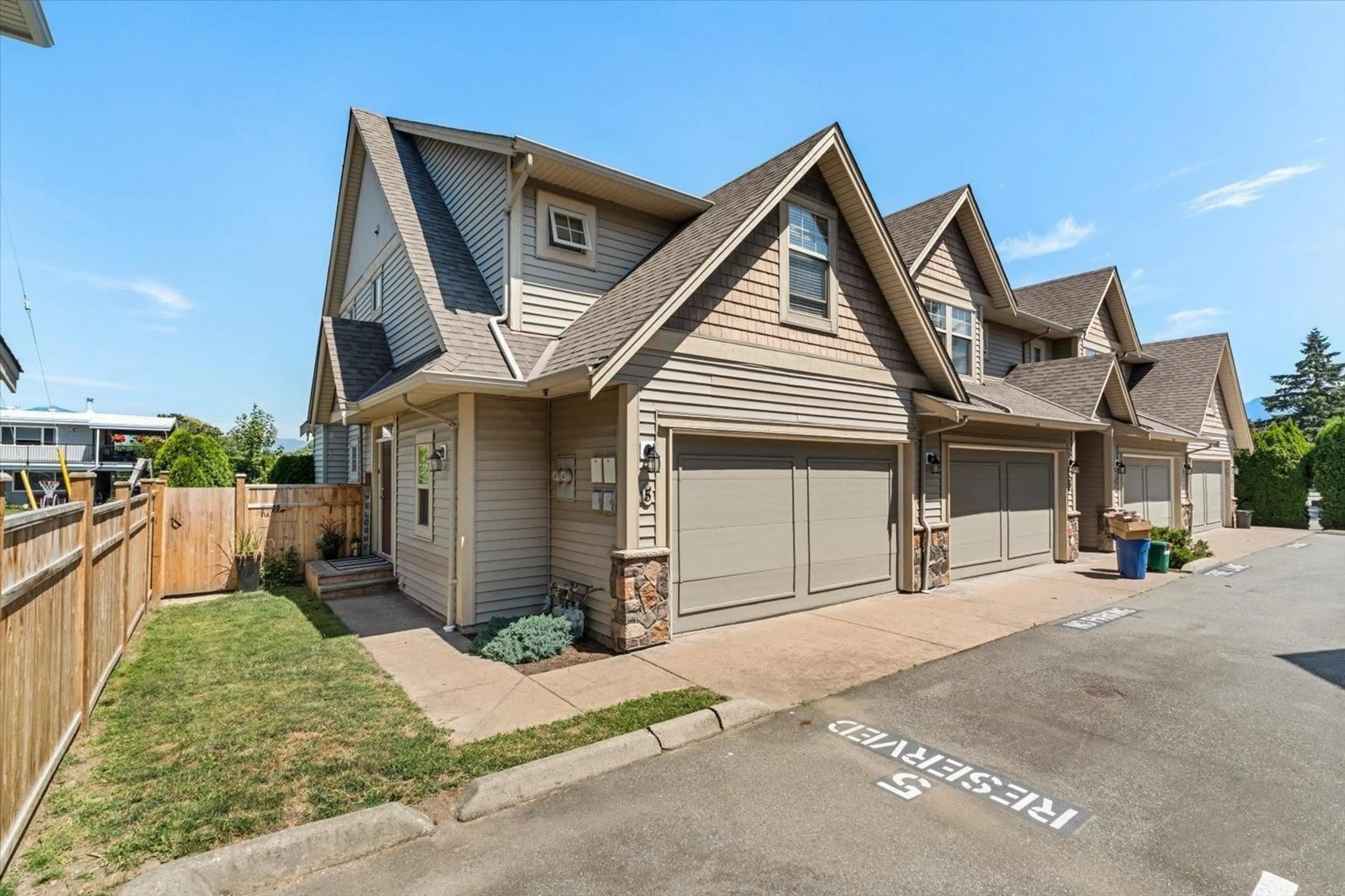 Unknown for 5 - 45377 SOUTH SUMAS ROAD, Chilliwack British Columbia V2R1R8