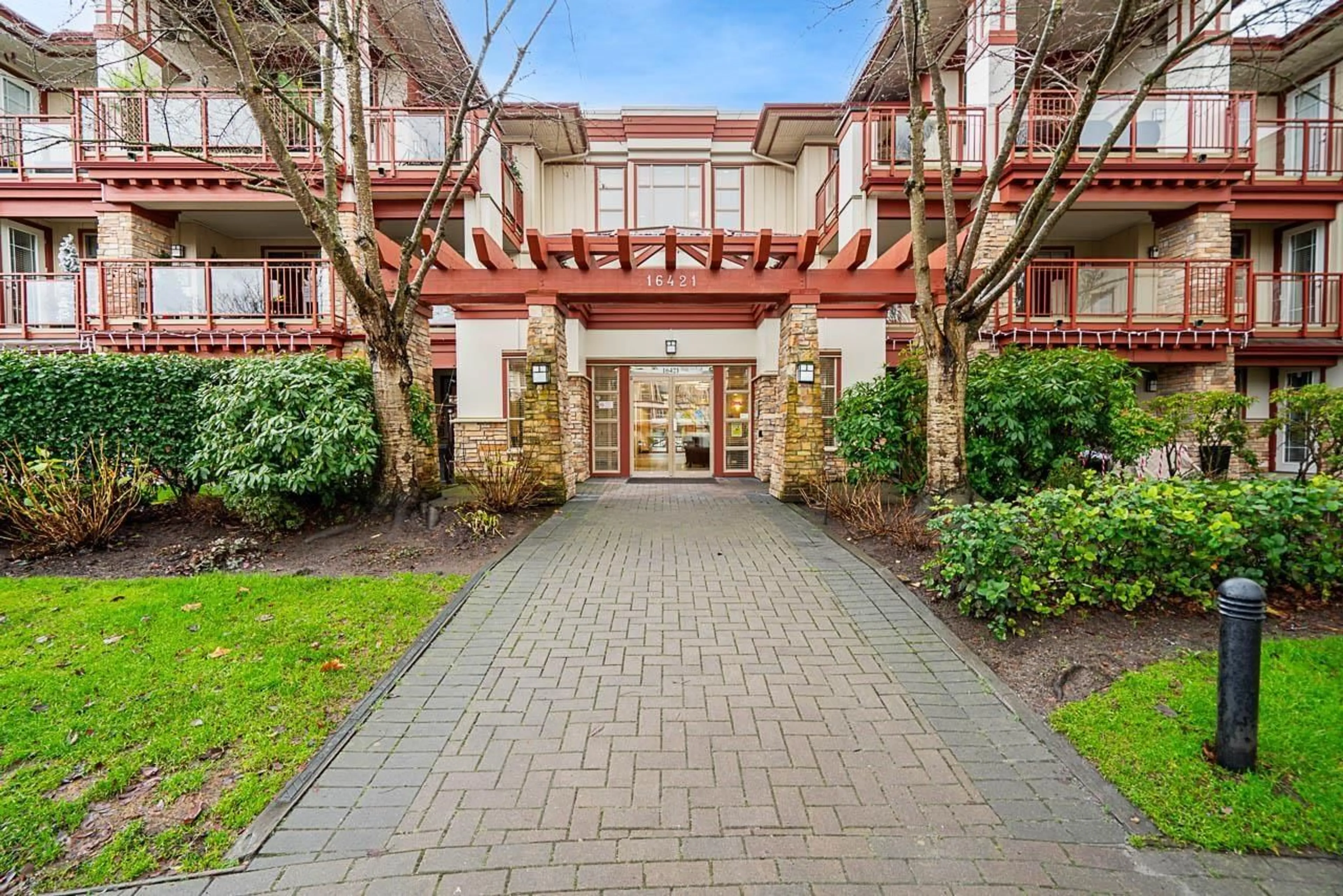 Unknown for 207 - 16421 64 AVENUE, Surrey British Columbia V3S6V7