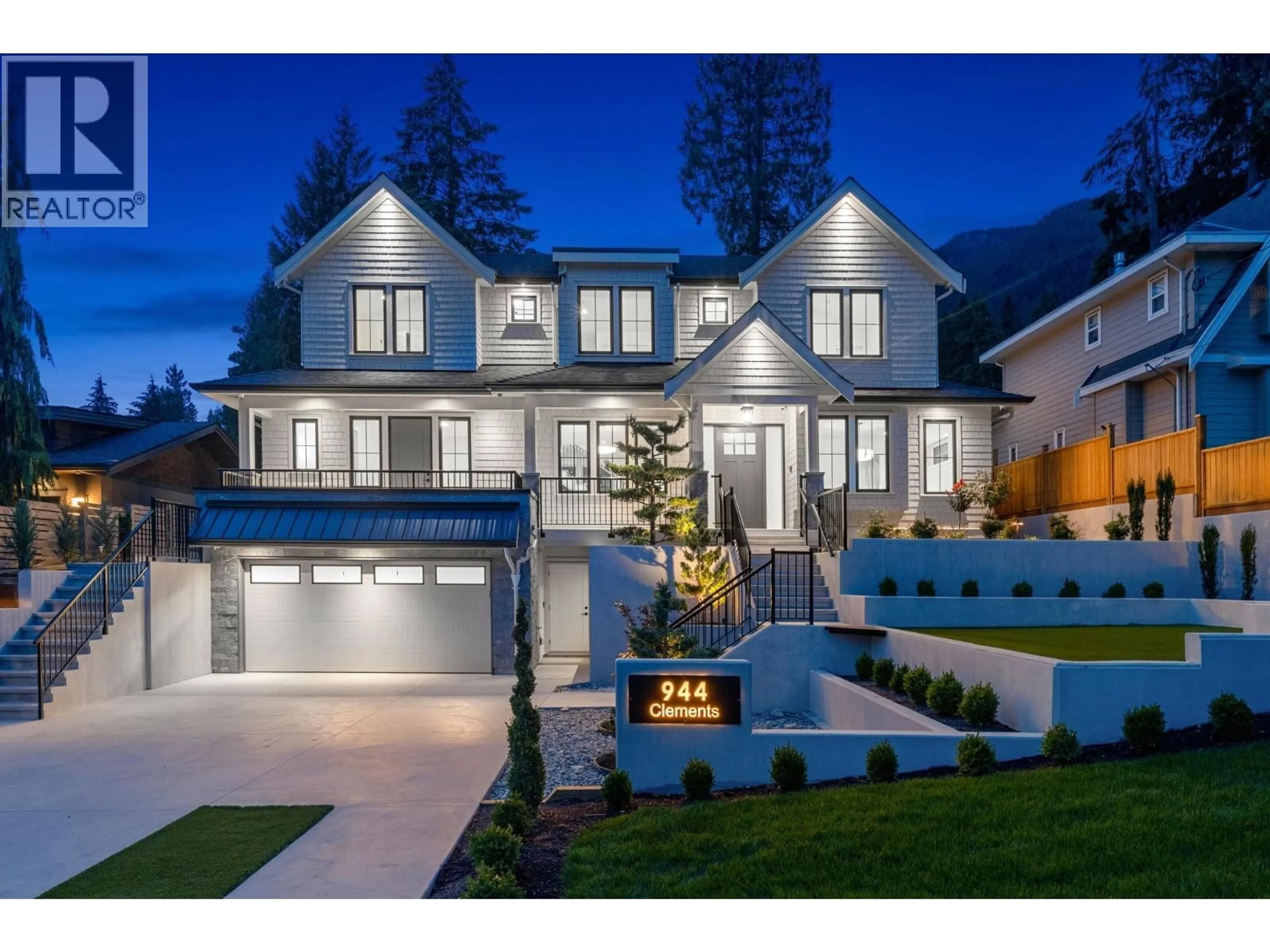 Unknown for 944 CLEMENTS AVENUE, North Vancouver British Columbia V7R2K7