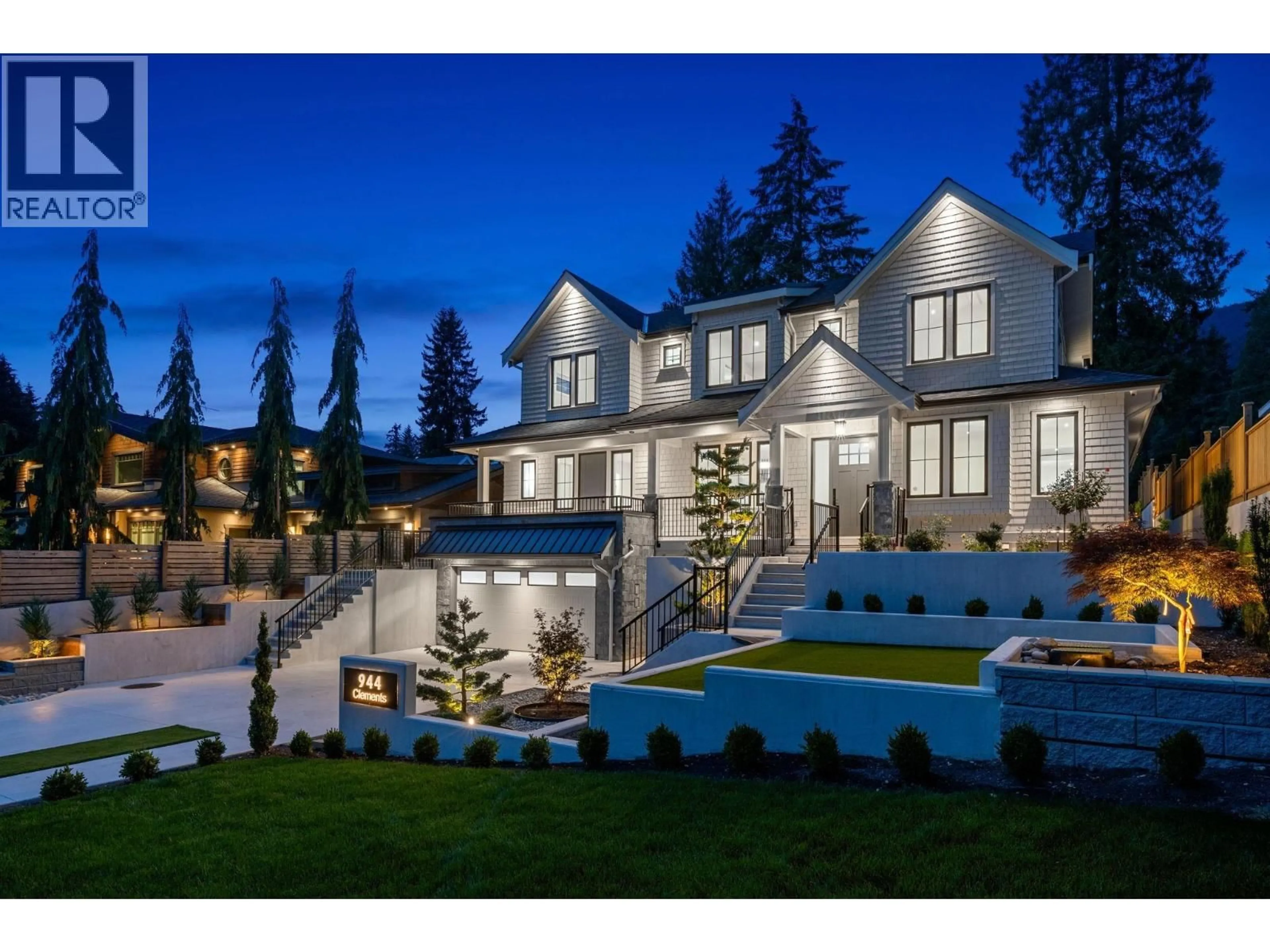 Unknown for 944 CLEMENTS AVENUE, North Vancouver British Columbia V7R2K7