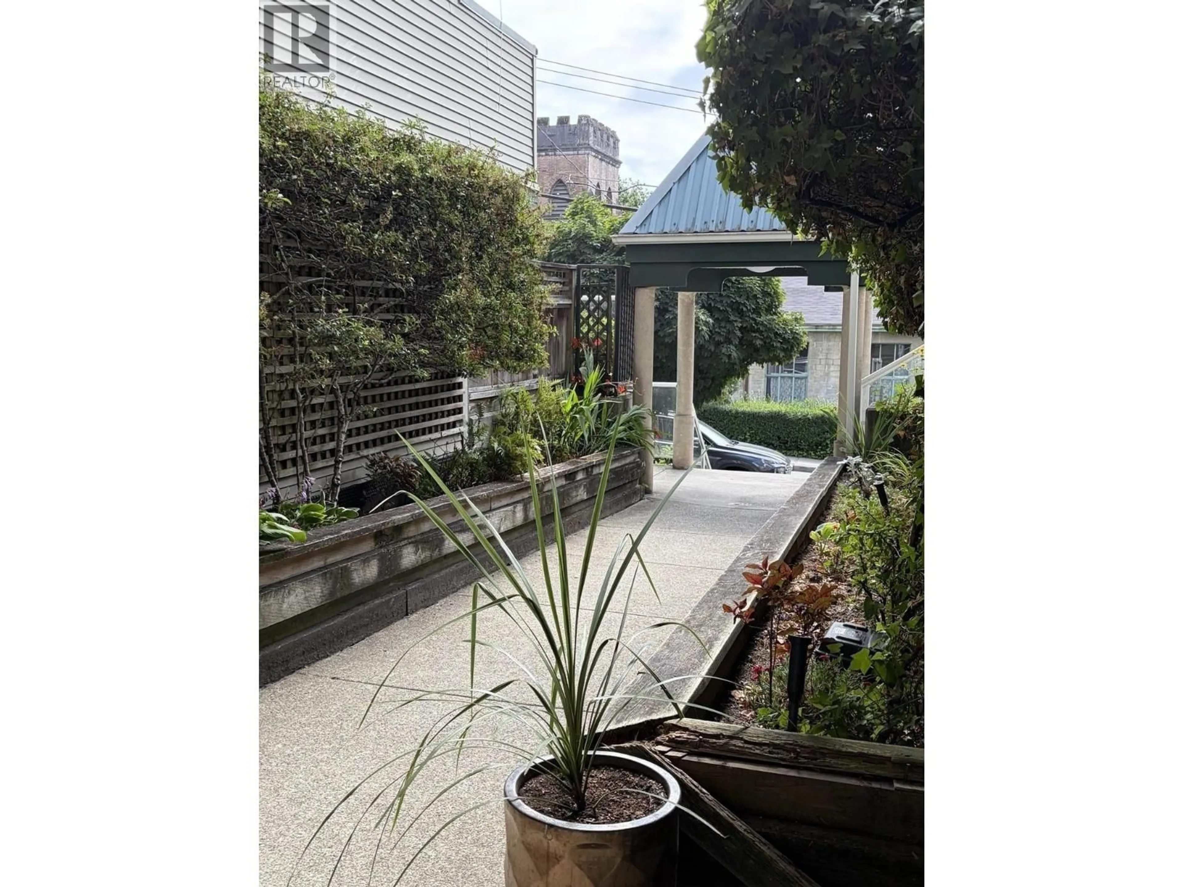 Patio, street for 106 - 509 CARNARVON STREET, New Westminster British Columbia V3L5S4