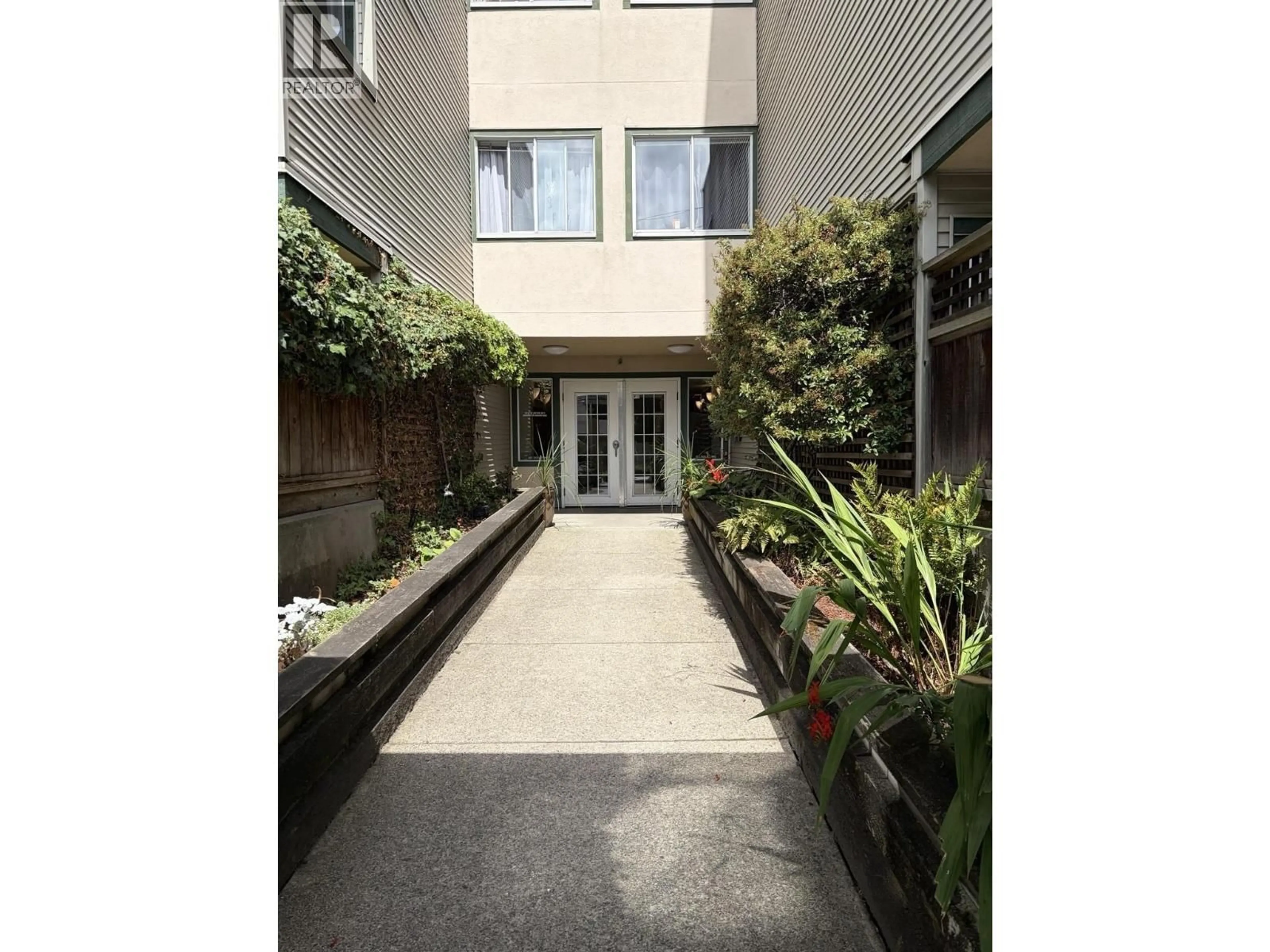 Patio, street for 106 - 509 CARNARVON STREET, New Westminster British Columbia V3L5S4