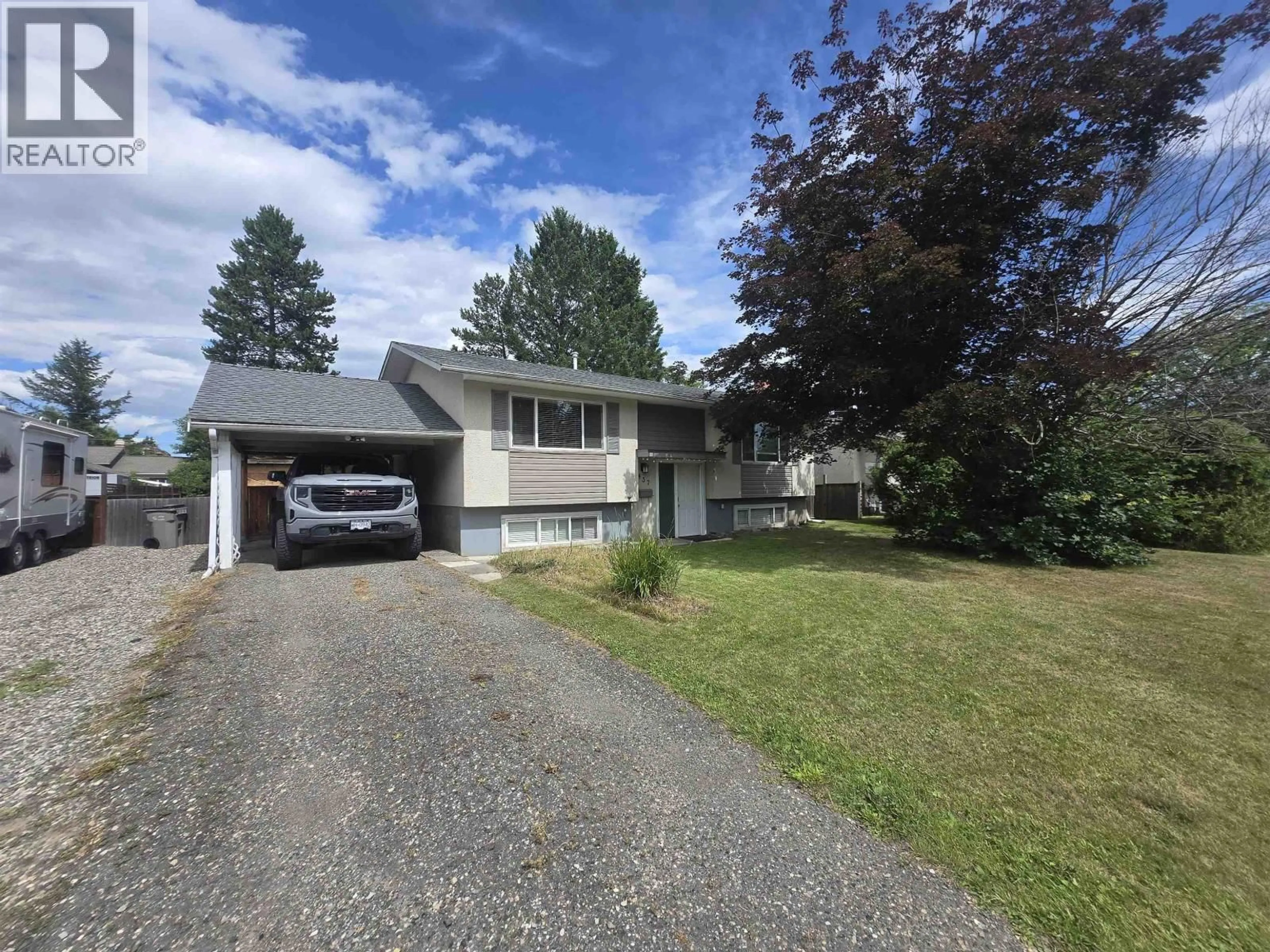 A pic from outside/outdoor area/front of a property/back of a property/a pic from drone, street for 437 ROBERTSON AVENUE, Quesnel British Columbia V2J3L3
