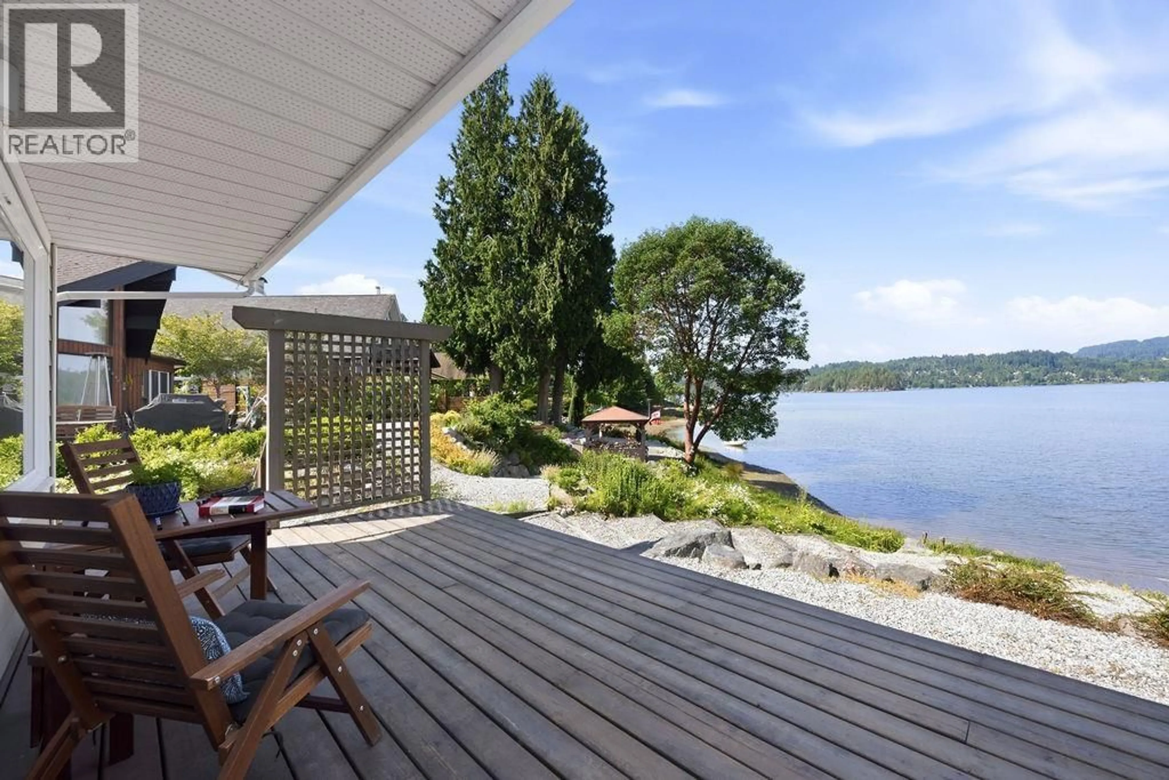 Patio, water/lake/river/ocean view for 6343 MARMOT ROAD, Sechelt British Columbia V7Z0L2