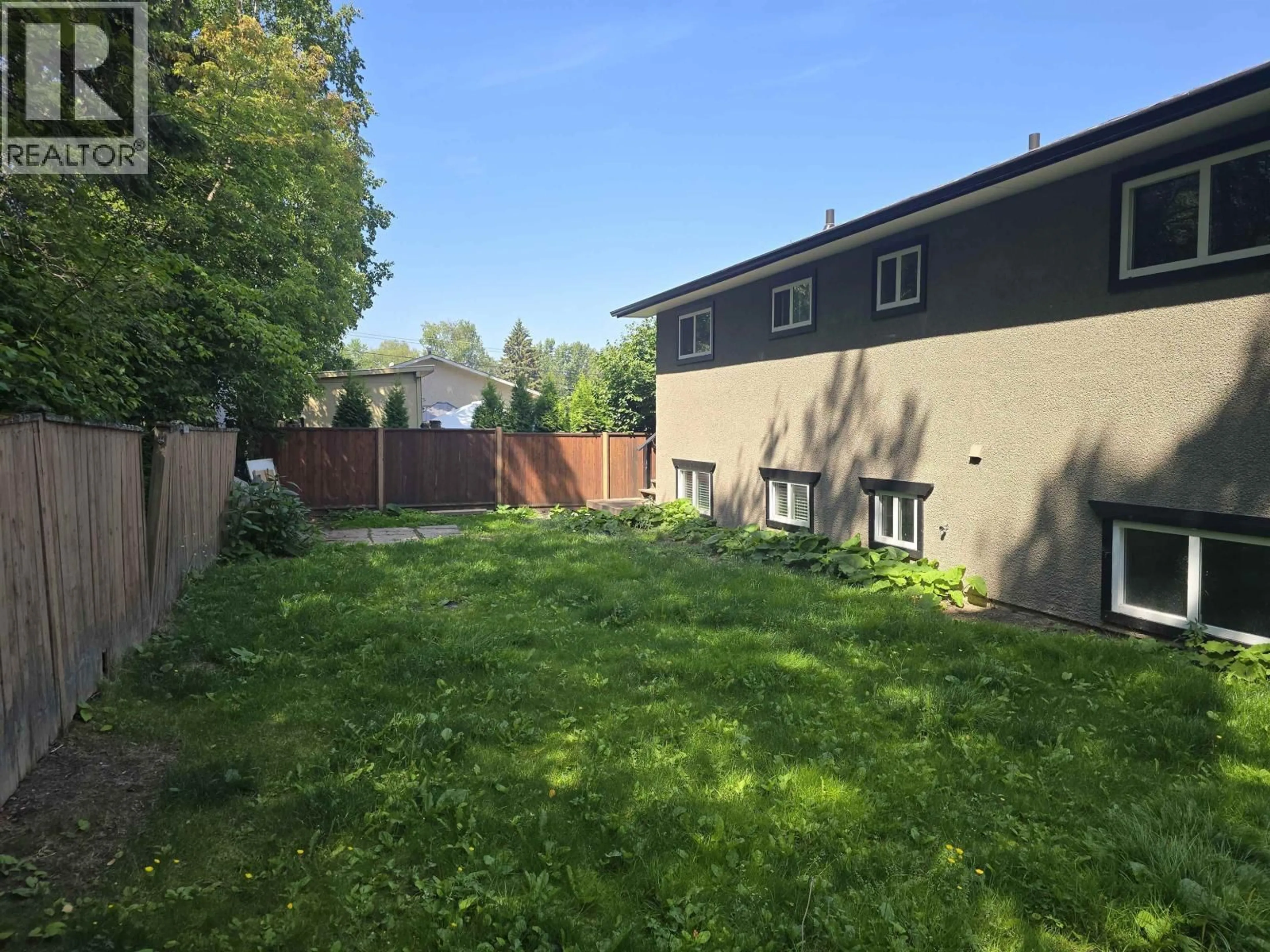 A pic from outside/outdoor area/front of a property/back of a property/a pic from drone, unknown for 1335 PEARSON AVENUE, Prince George British Columbia V2L4K2