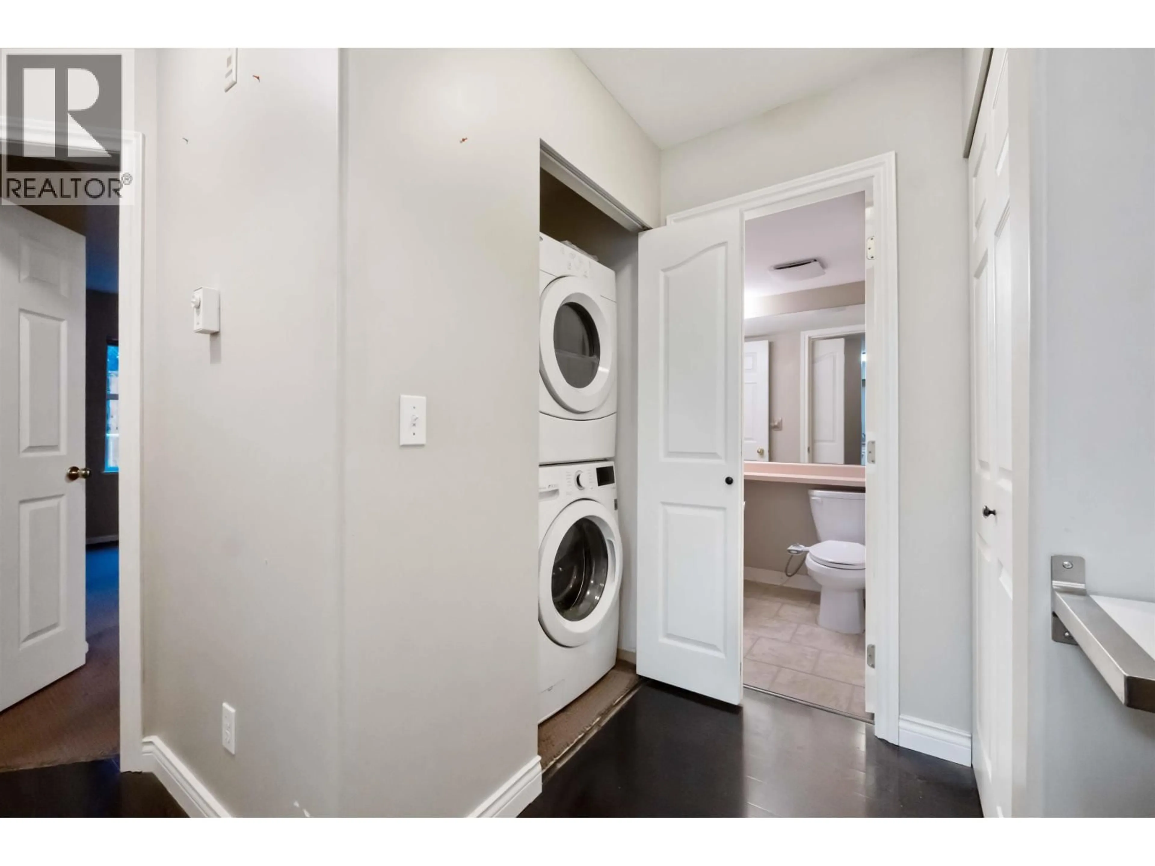 Laundry room for 304 - 20556 113 AVENUE, Maple Ridge British Columbia V2X1Z3