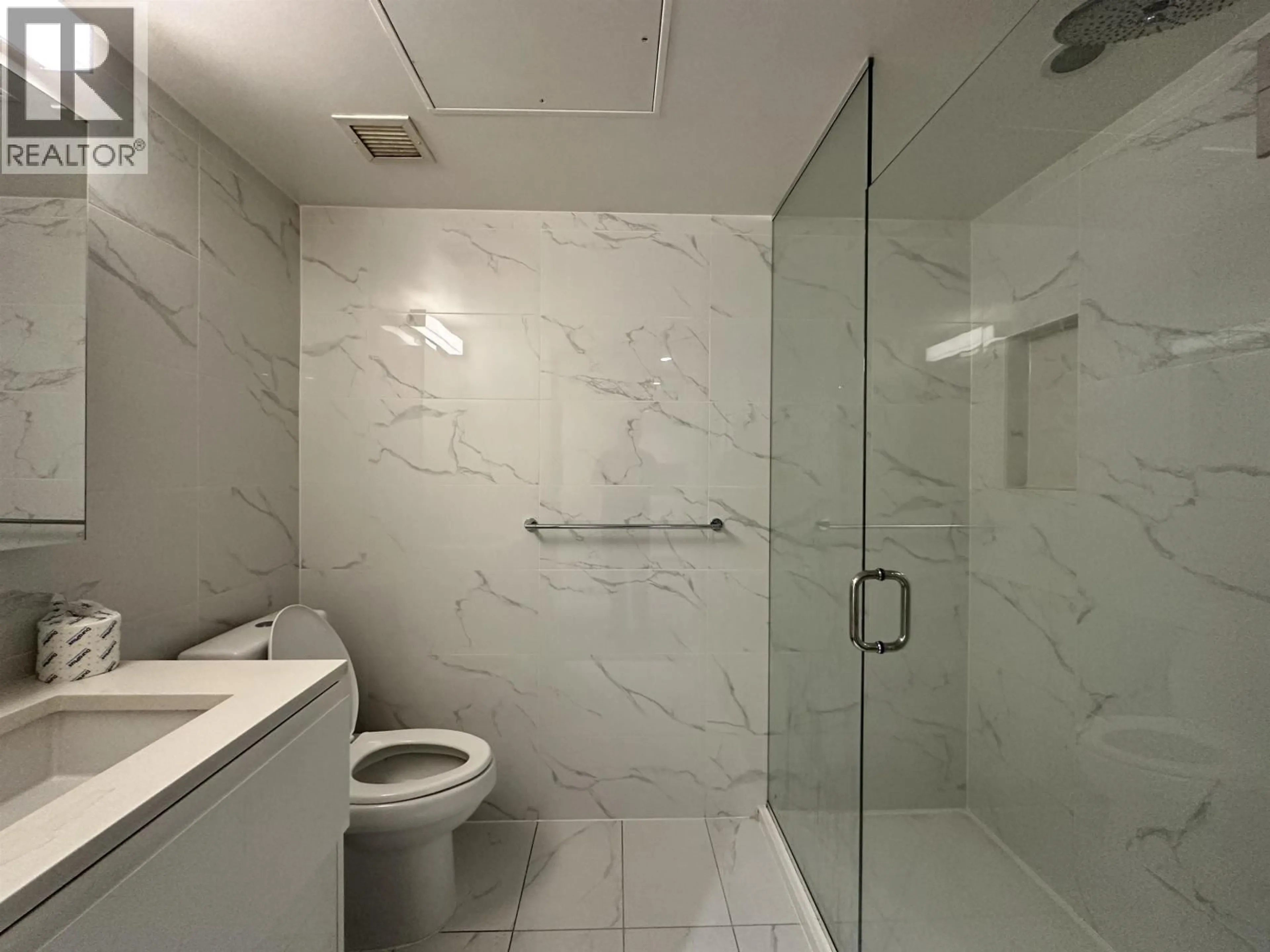 Standard bathroom, ceramic/tile floor for 202 - 8181 CHESTER STREET, Vancouver British Columbia V5X0J9