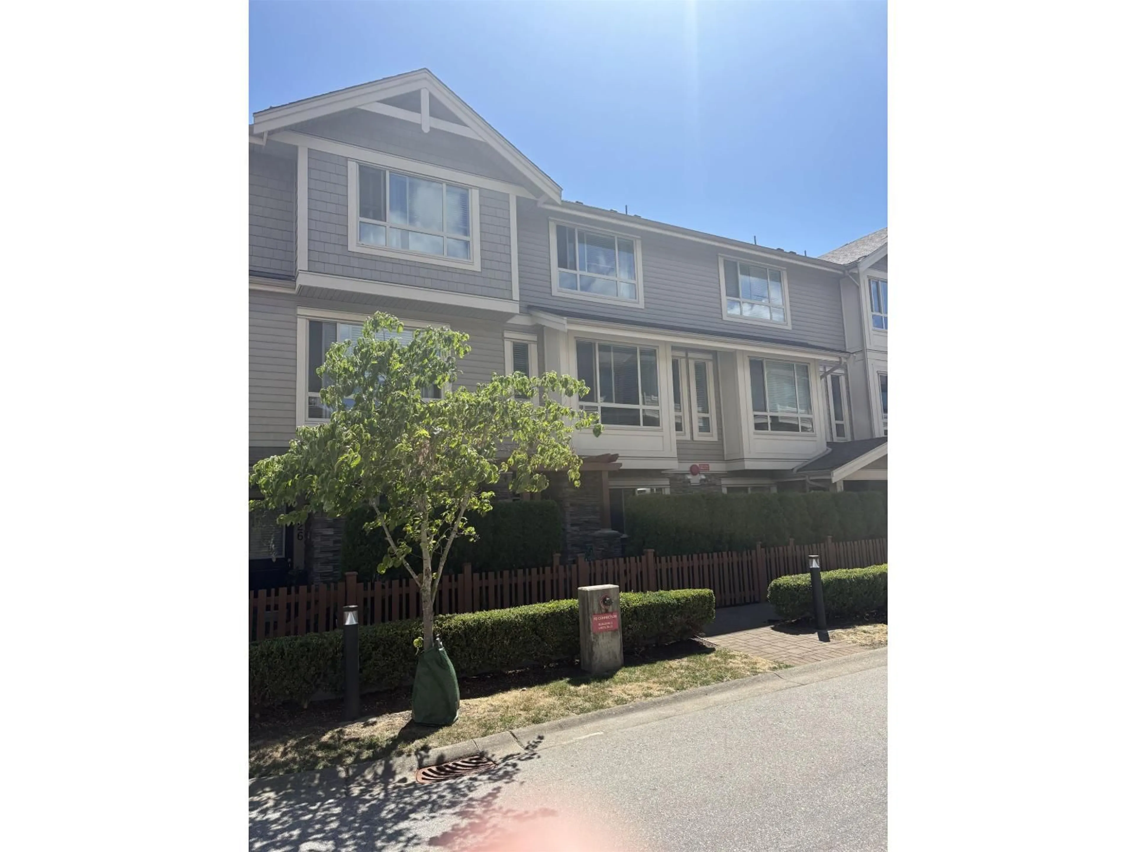 Unknown for 27 - 19752 55A AVENUE, Langley British Columbia V3A3X2