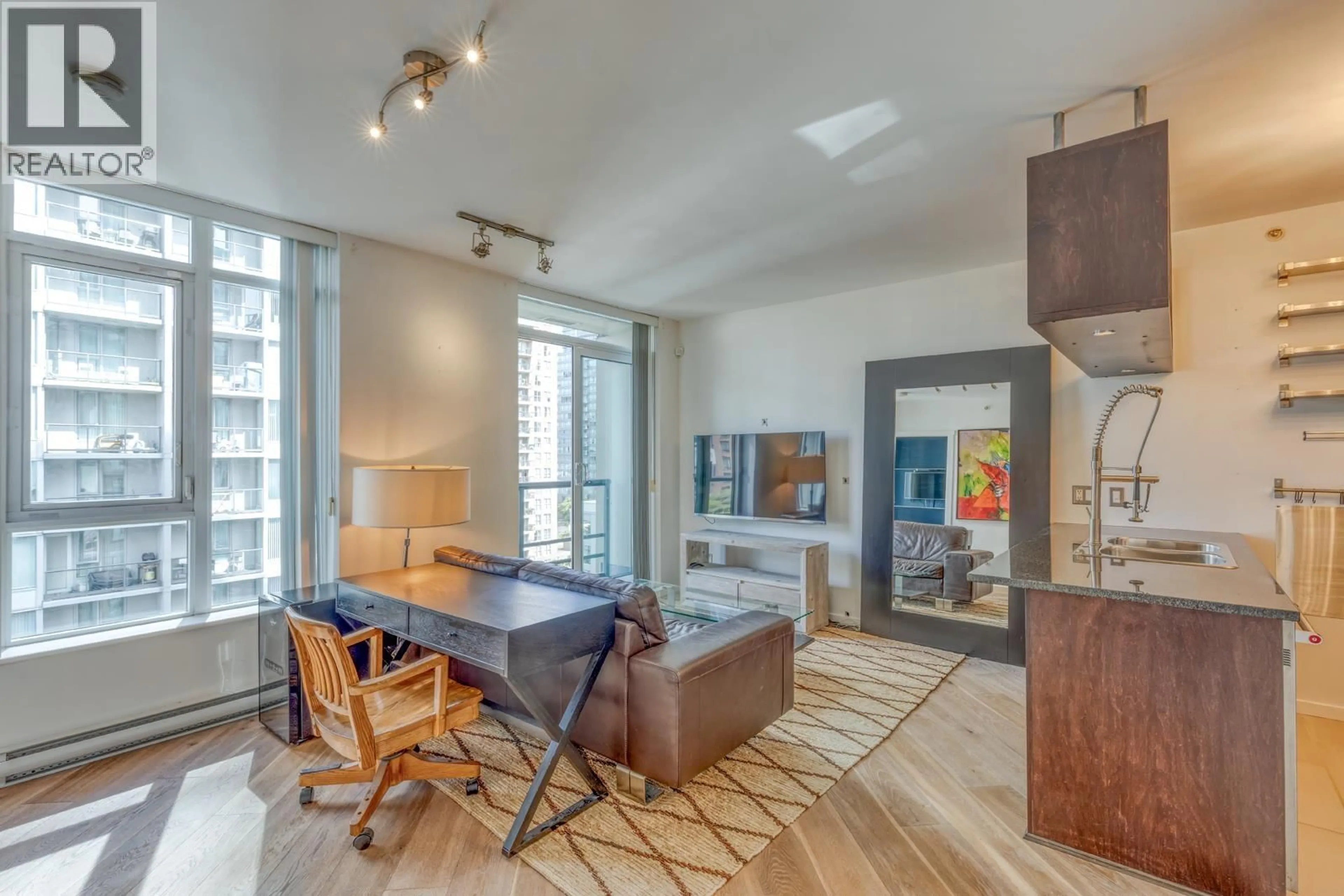 Living room with furniture, unknown for 1408 - 1001 HOMER STREET, Vancouver British Columbia V6B1M9