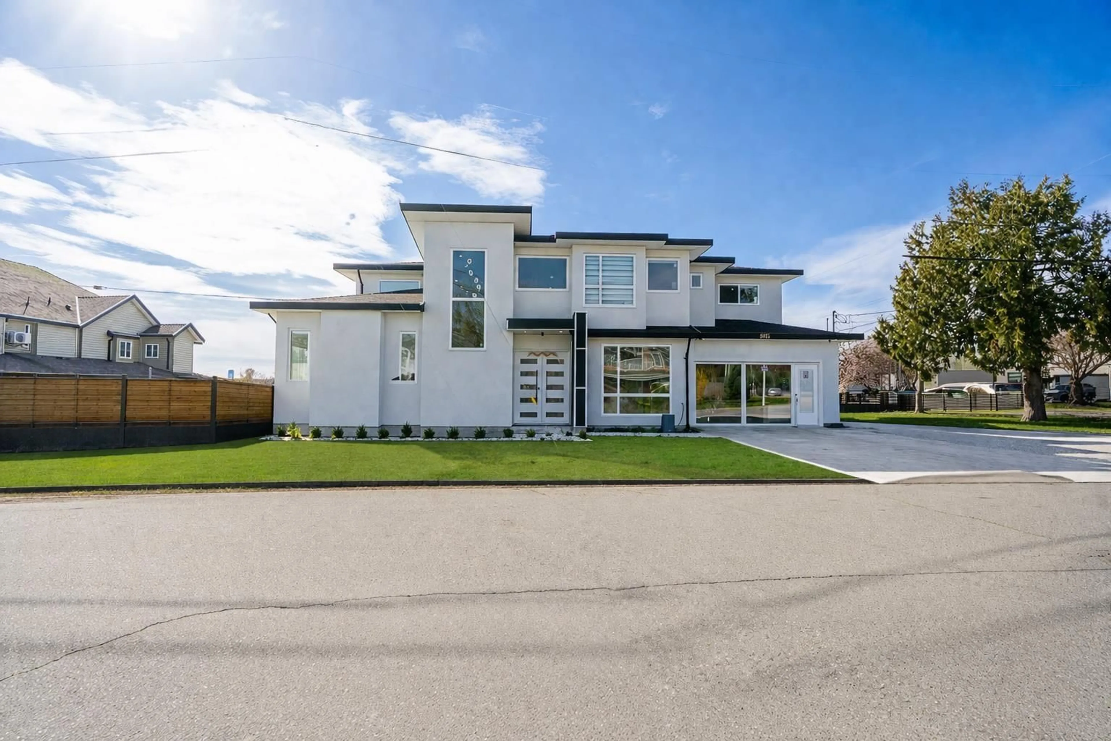 Unknown for 9185 139 STREET, Surrey British Columbia V3V1J2
