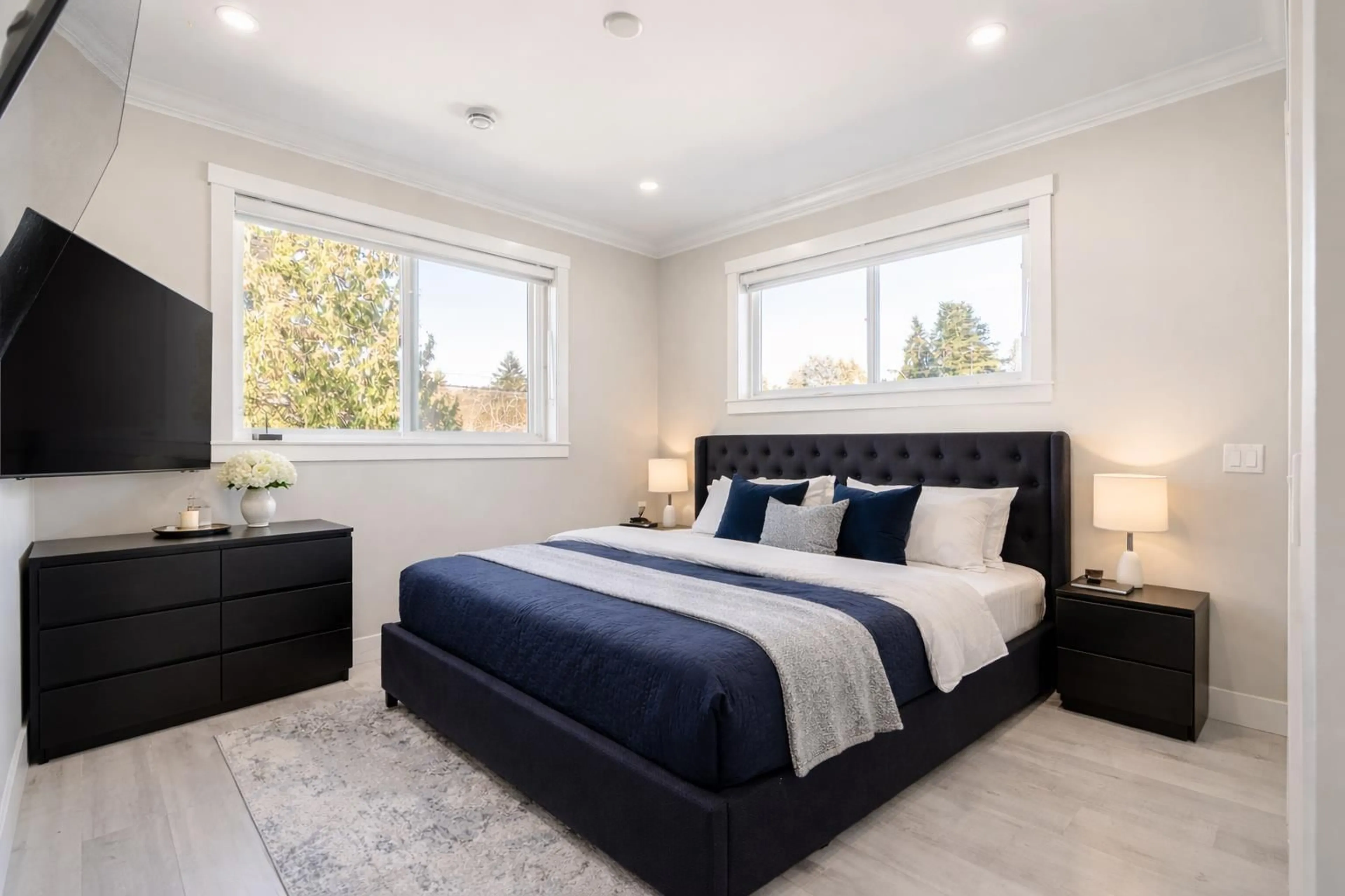 Bedroom with bed, unknown for 9185 139 STREET, Surrey British Columbia V3V1J2