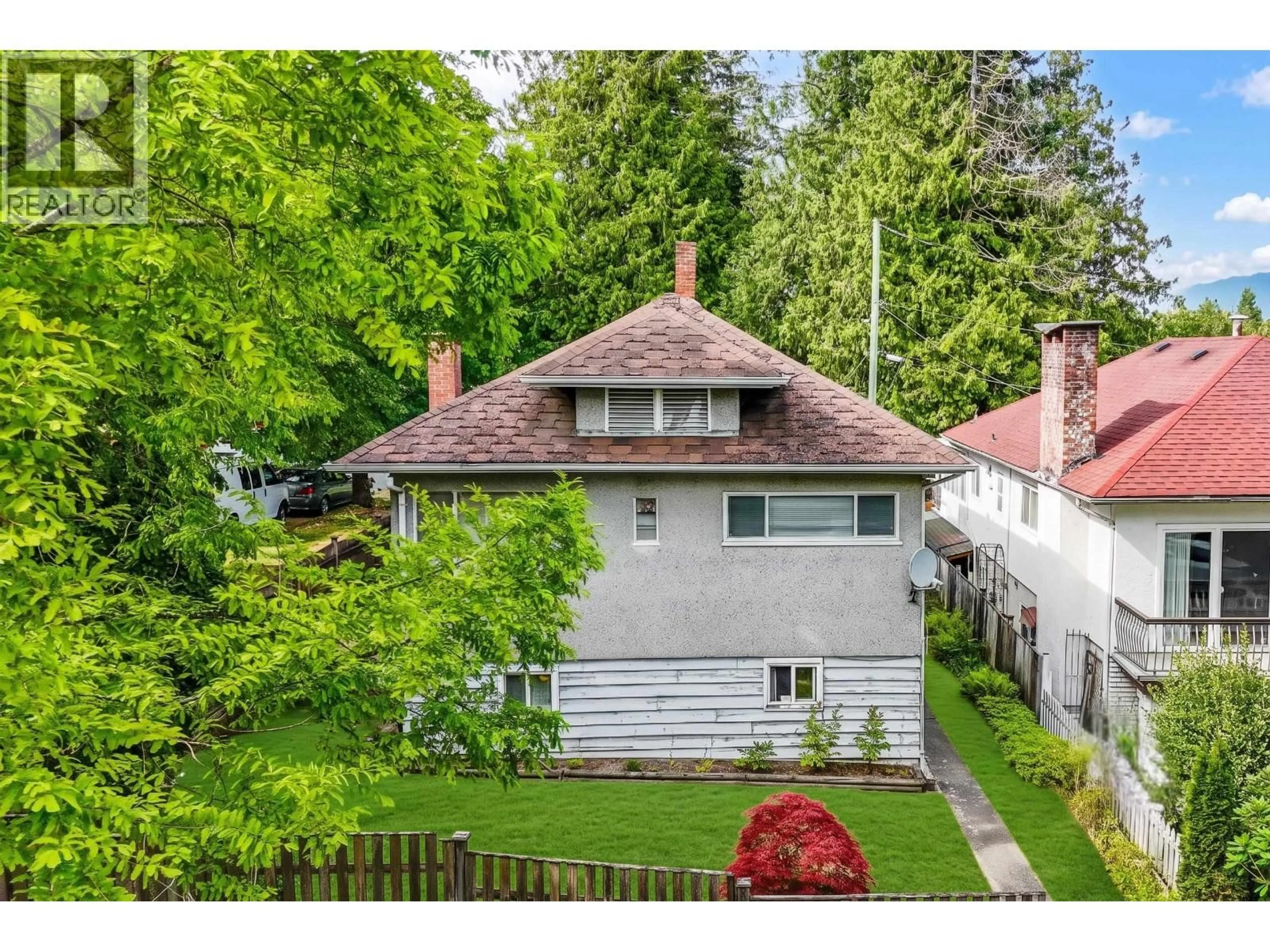 A pic from outside/outdoor area/front of a property/back of a property/a pic from drone, street for 1807 38TH AVENUE, Vancouver British Columbia V5P1G6