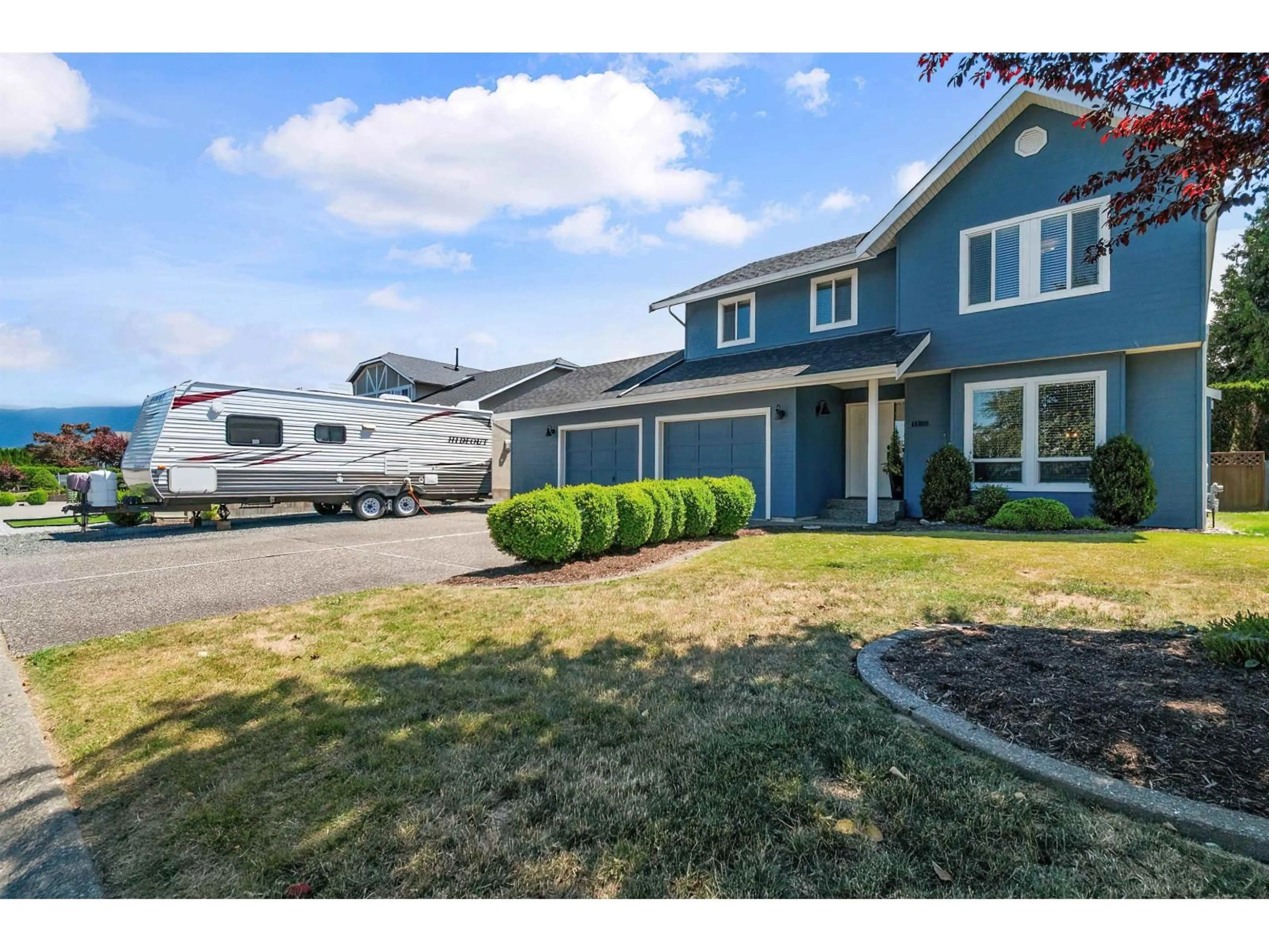 Home with vinyl exterior material, street for 45900 BRITTON AVENUE, Chilliwack British Columbia V2R2R8