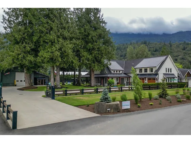9586 MCMILLAN ROAD, Rosedale 2
