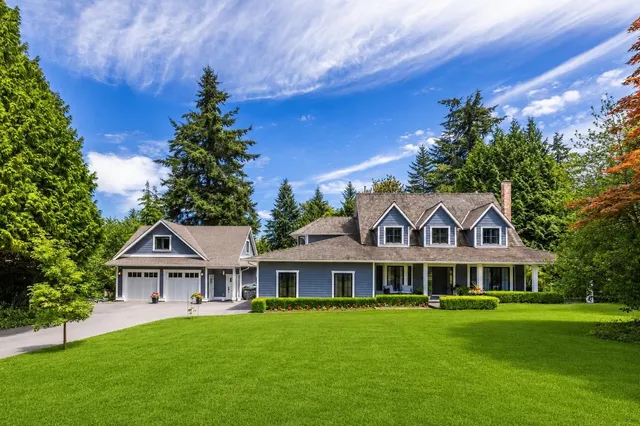 2836 COUNTRY WOODS DRIVE, Surrey 2