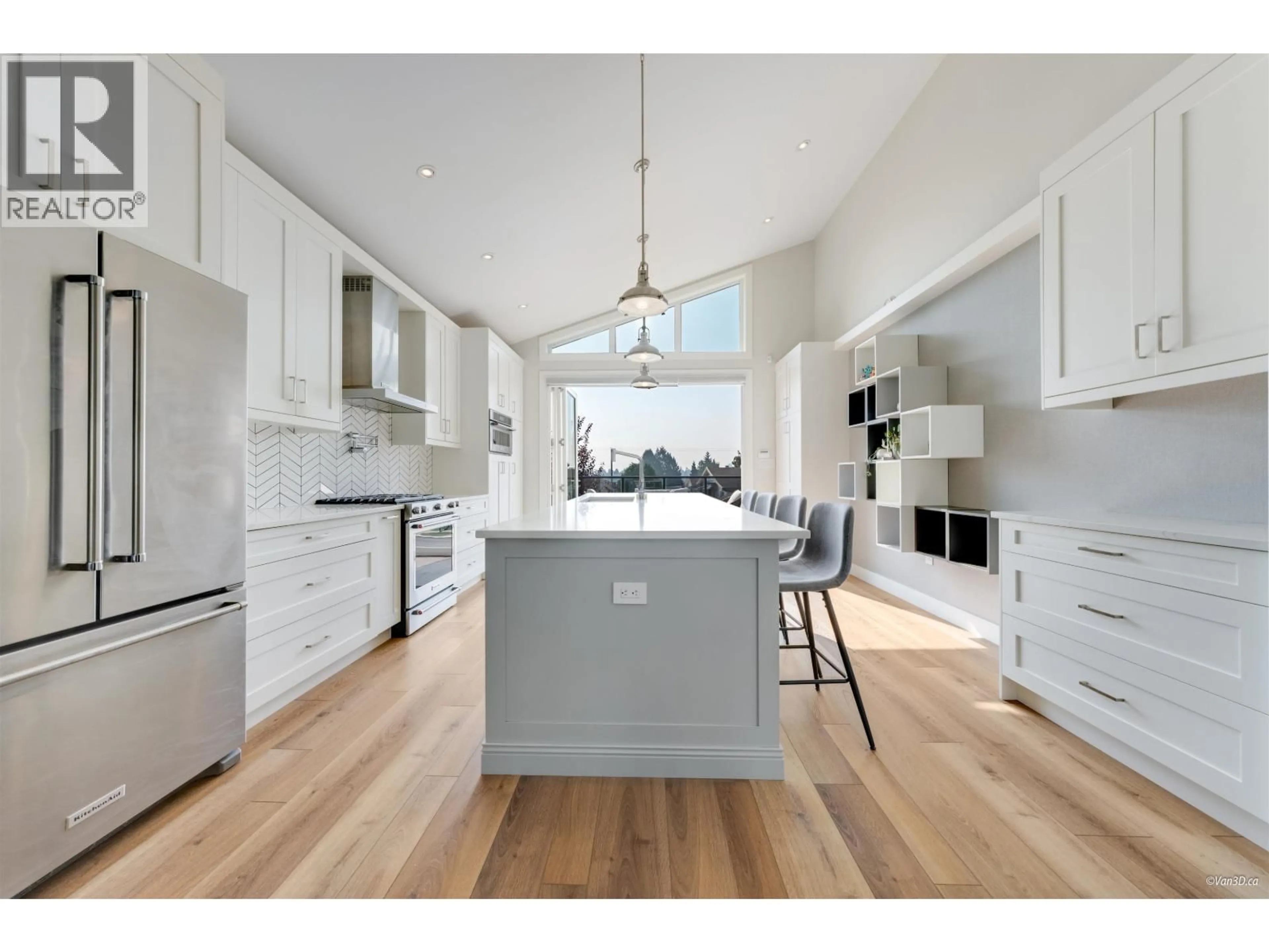 Open concept kitchen, unknown for 8008 13TH AVENUE, Burnaby British Columbia V3N2G2
