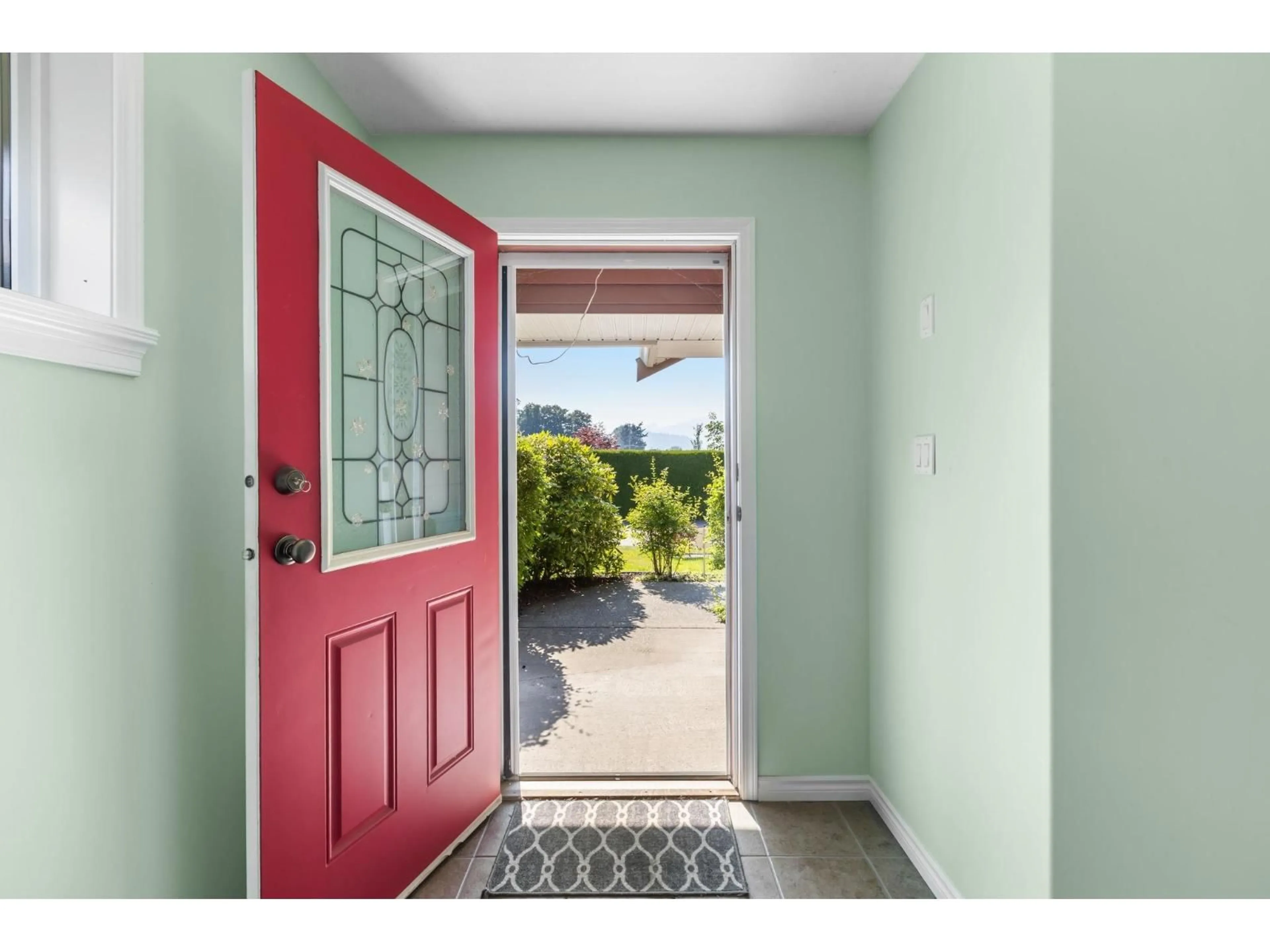Indoor entryway for 7 - 7291 MORROW ROAD, Agassiz British Columbia V0M1A2