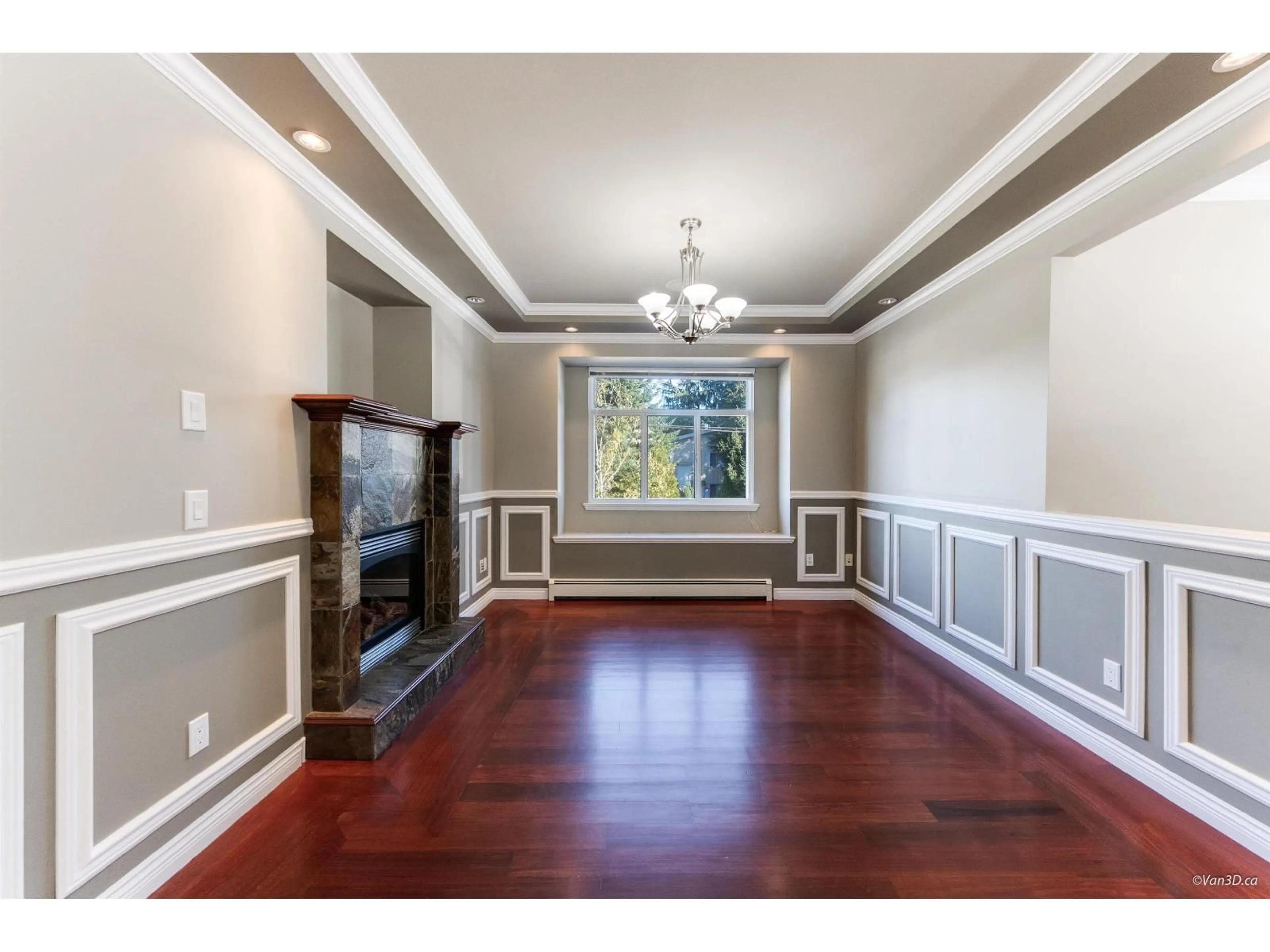Unknown for 14922 102A AVENUE, Surrey British Columbia V3R1K9
